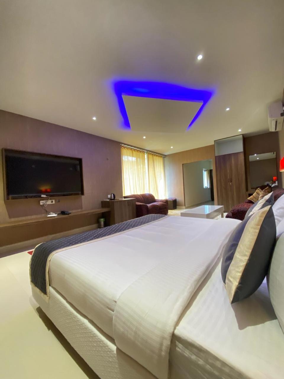 Family Suite - Photo 6