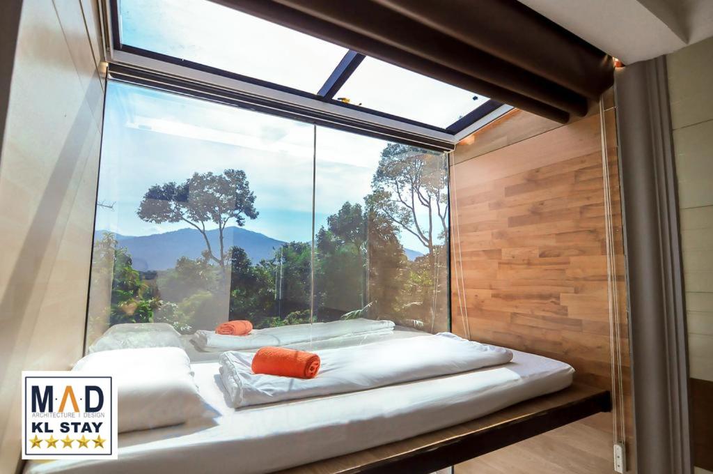 Quadruple Room with Mountain View