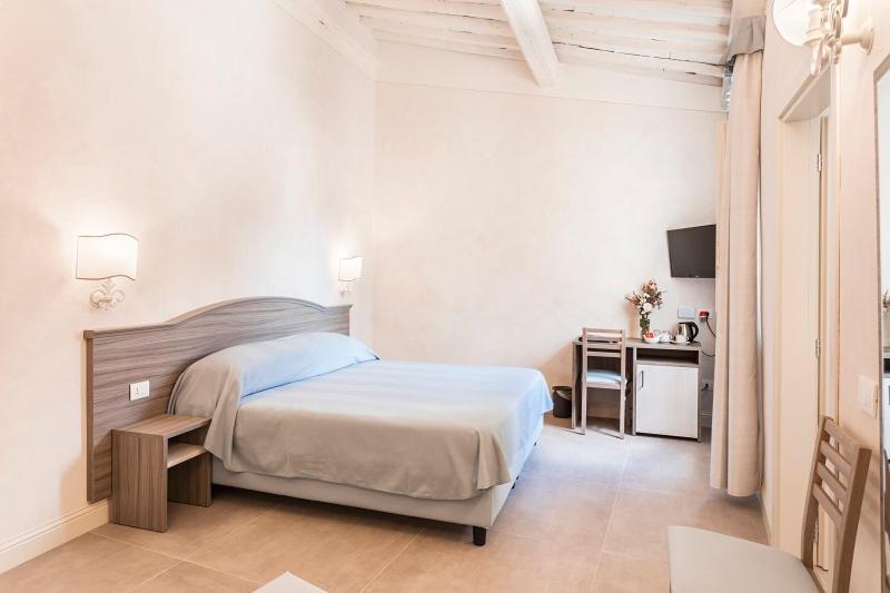 Double Room with Extra Bed - Photo 6