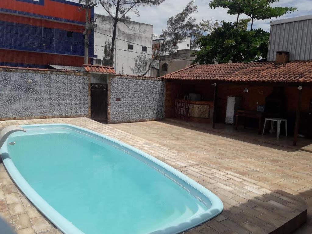 Four-Bedroom House photo 2