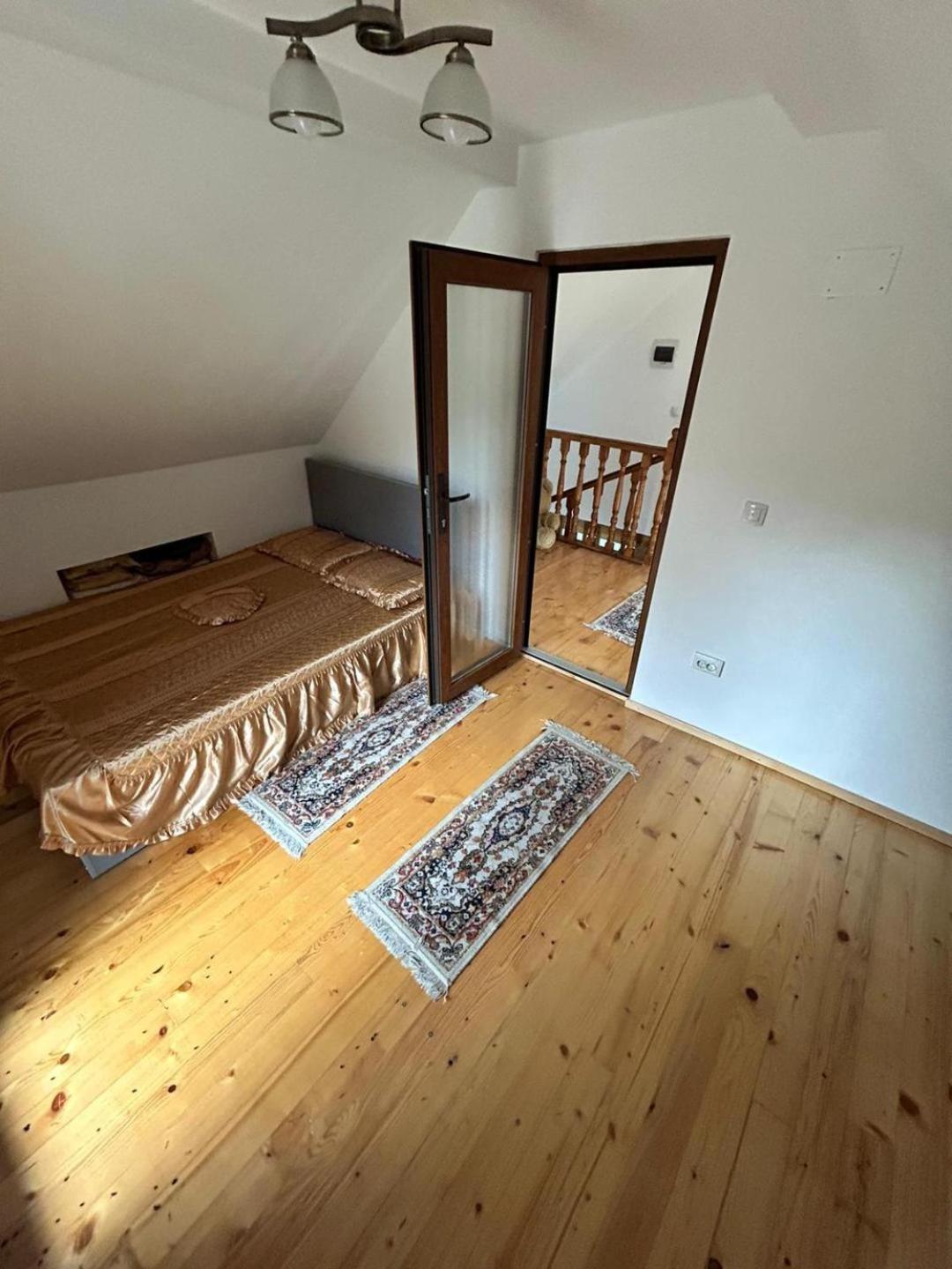 Two-Bedroom House photo 2