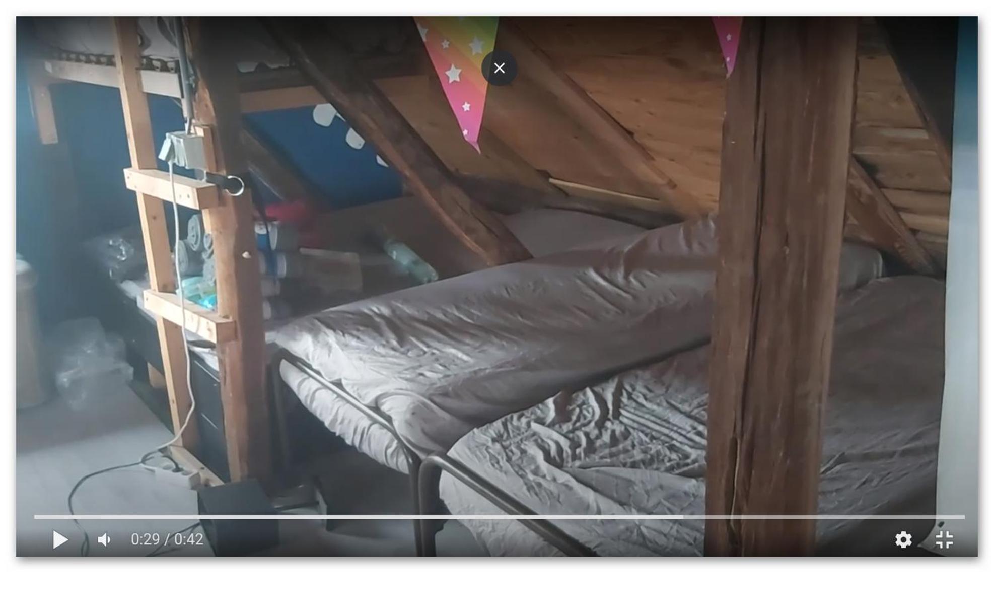 Bed in 6-Bed Mixed Dormitory Room photo 1