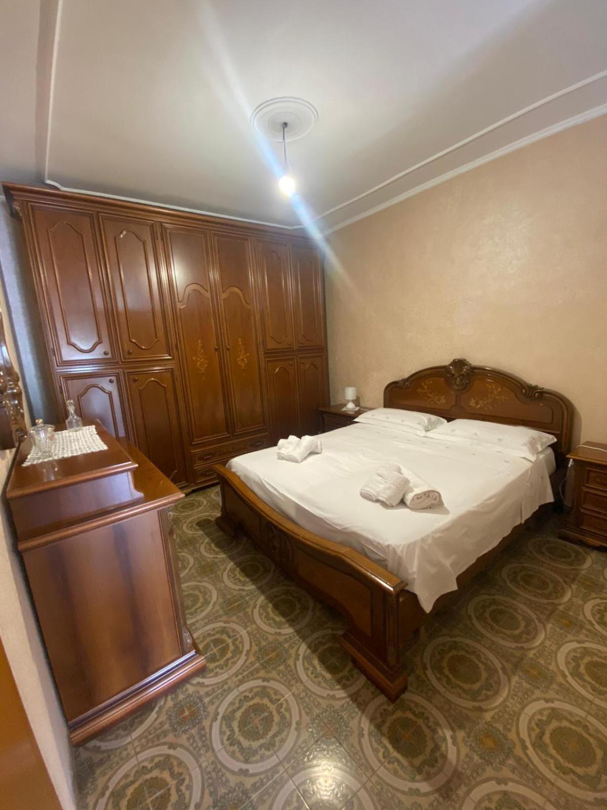 Two-Bedroom Apartment With Balcony And Terrace photo 1