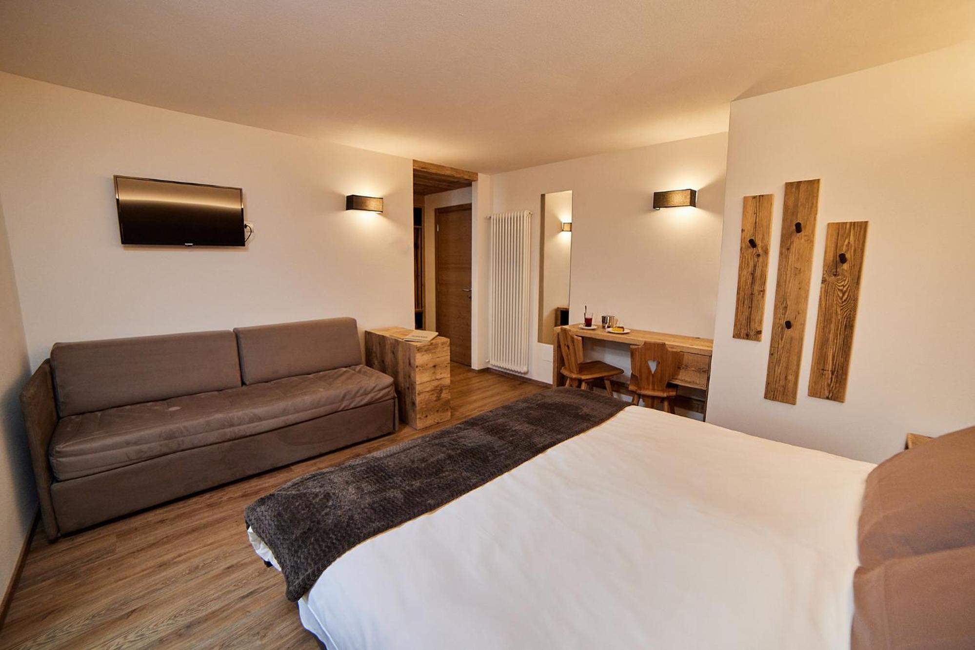 Triple Room - Photo 12