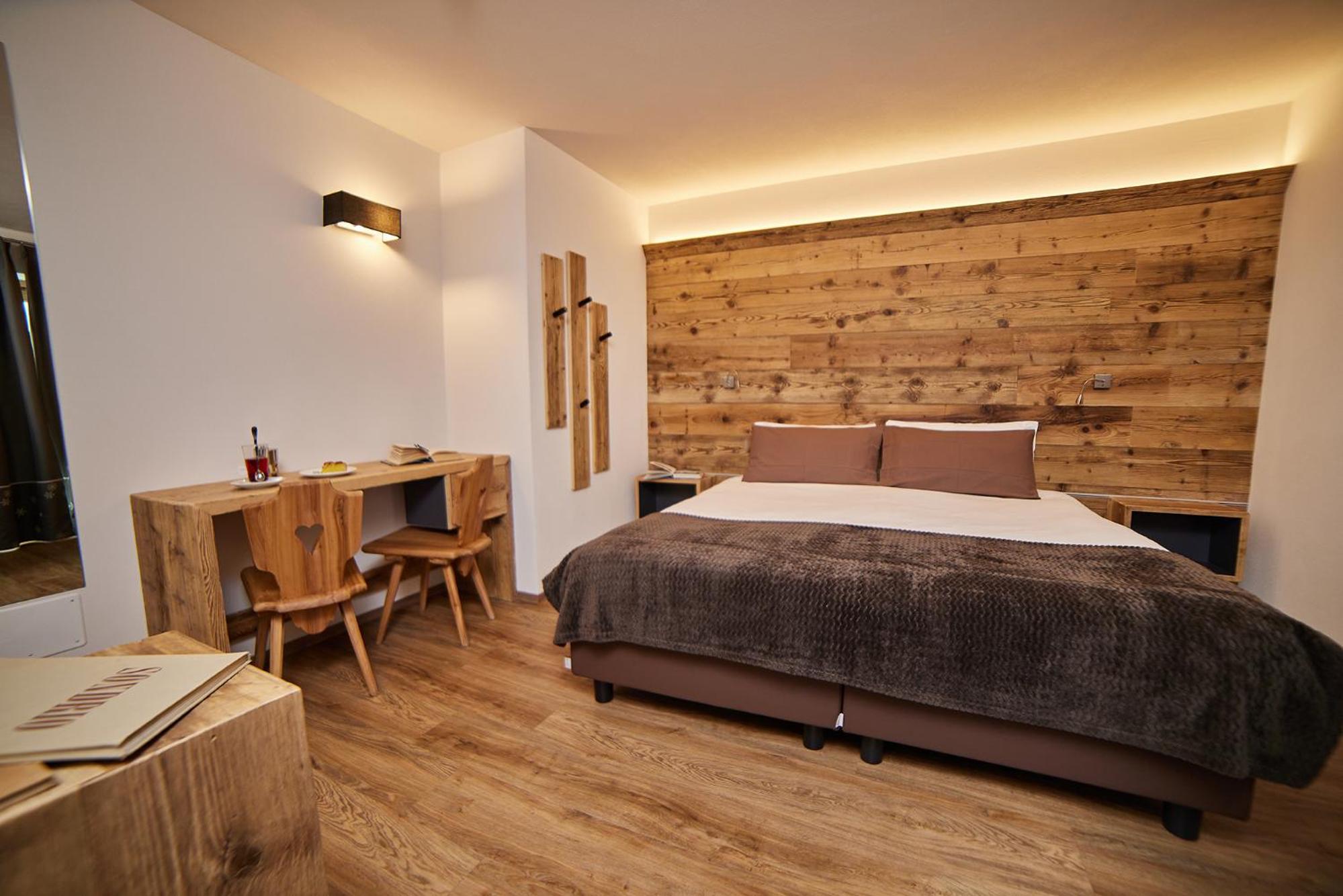 Double Room - Photo 10