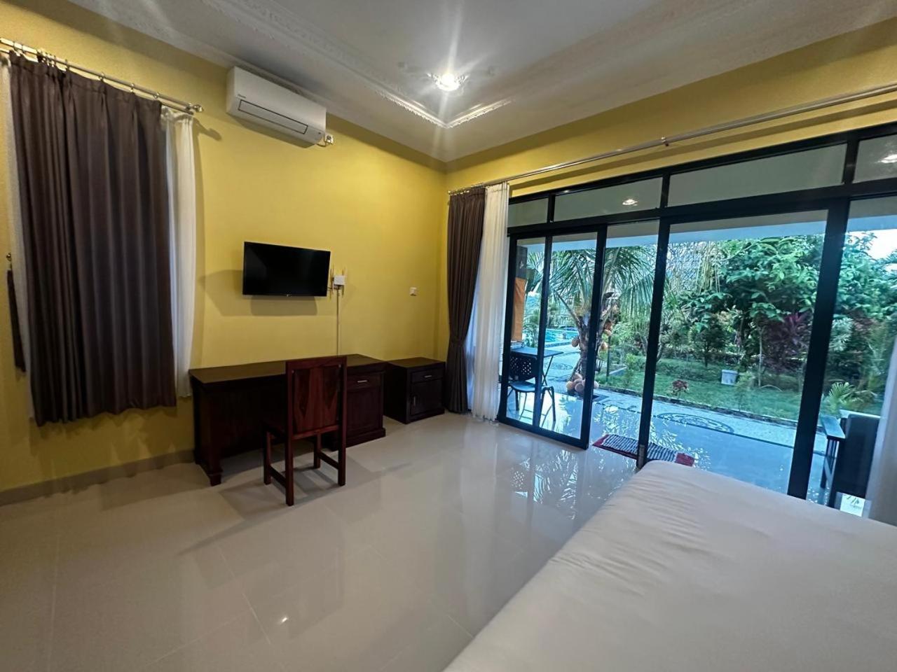 Double Room with Garden View photo 1