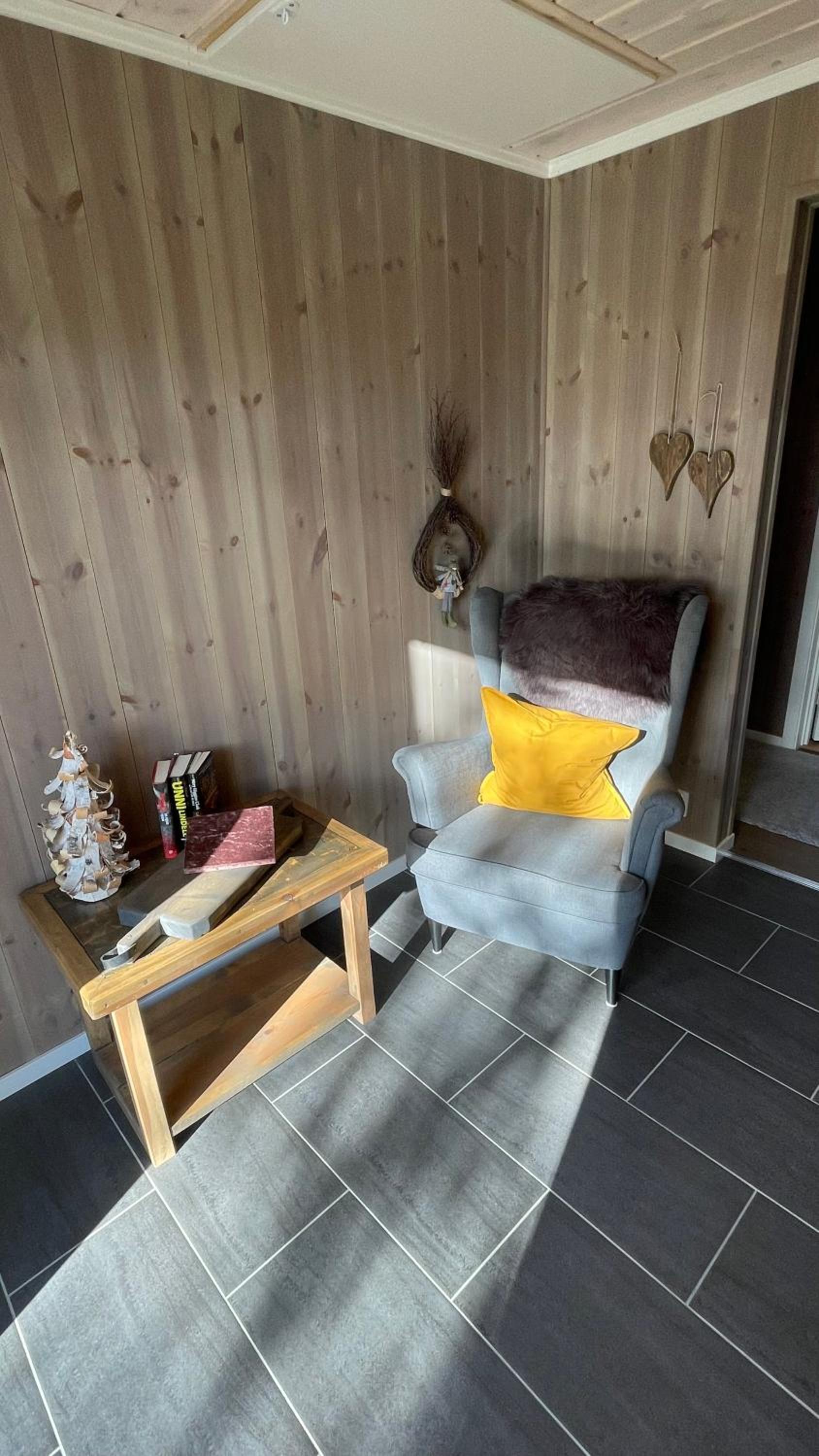Two-Bedroom House - Photo 6