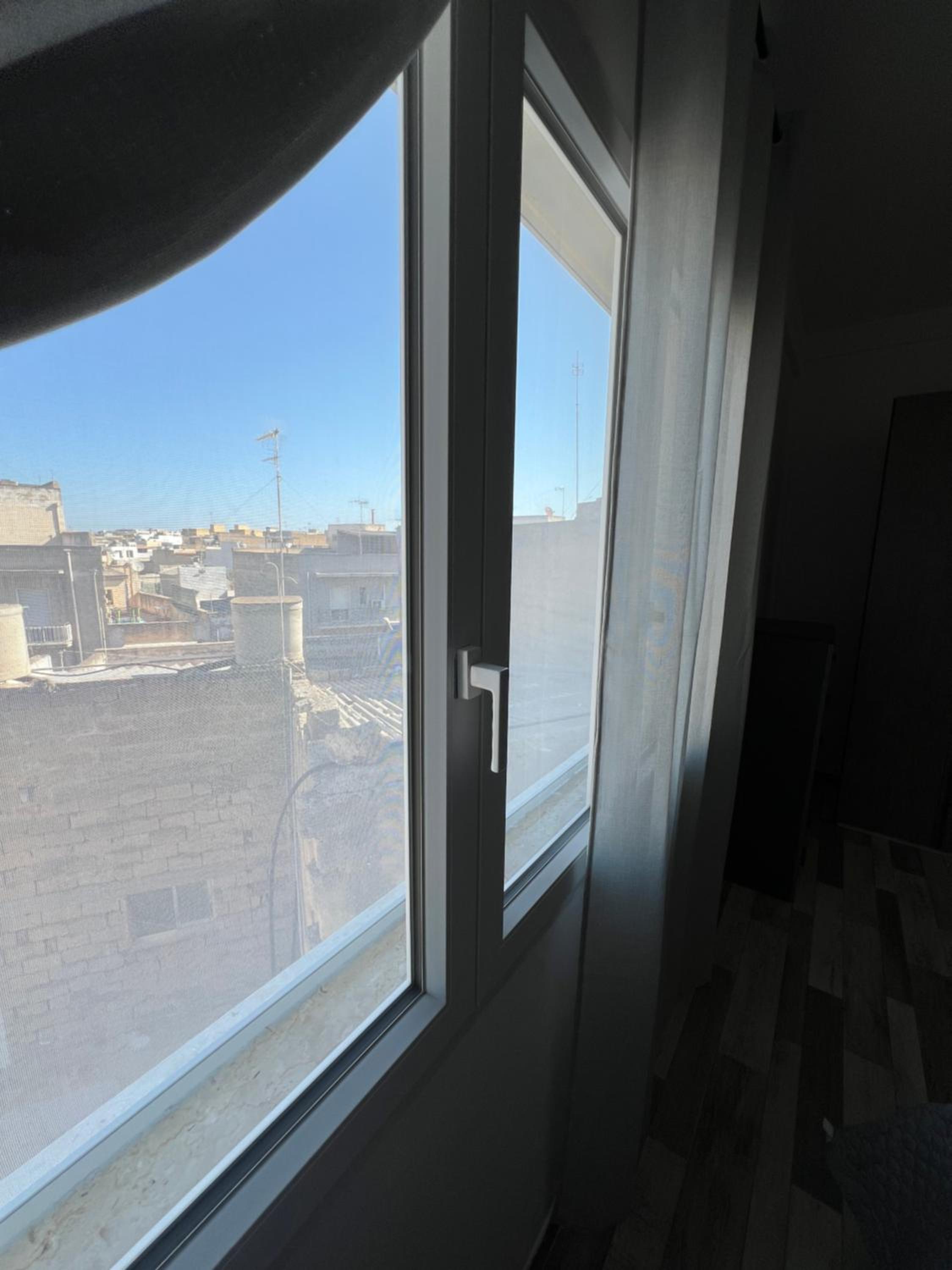 Triple Room With Private Bathroom photo 2
