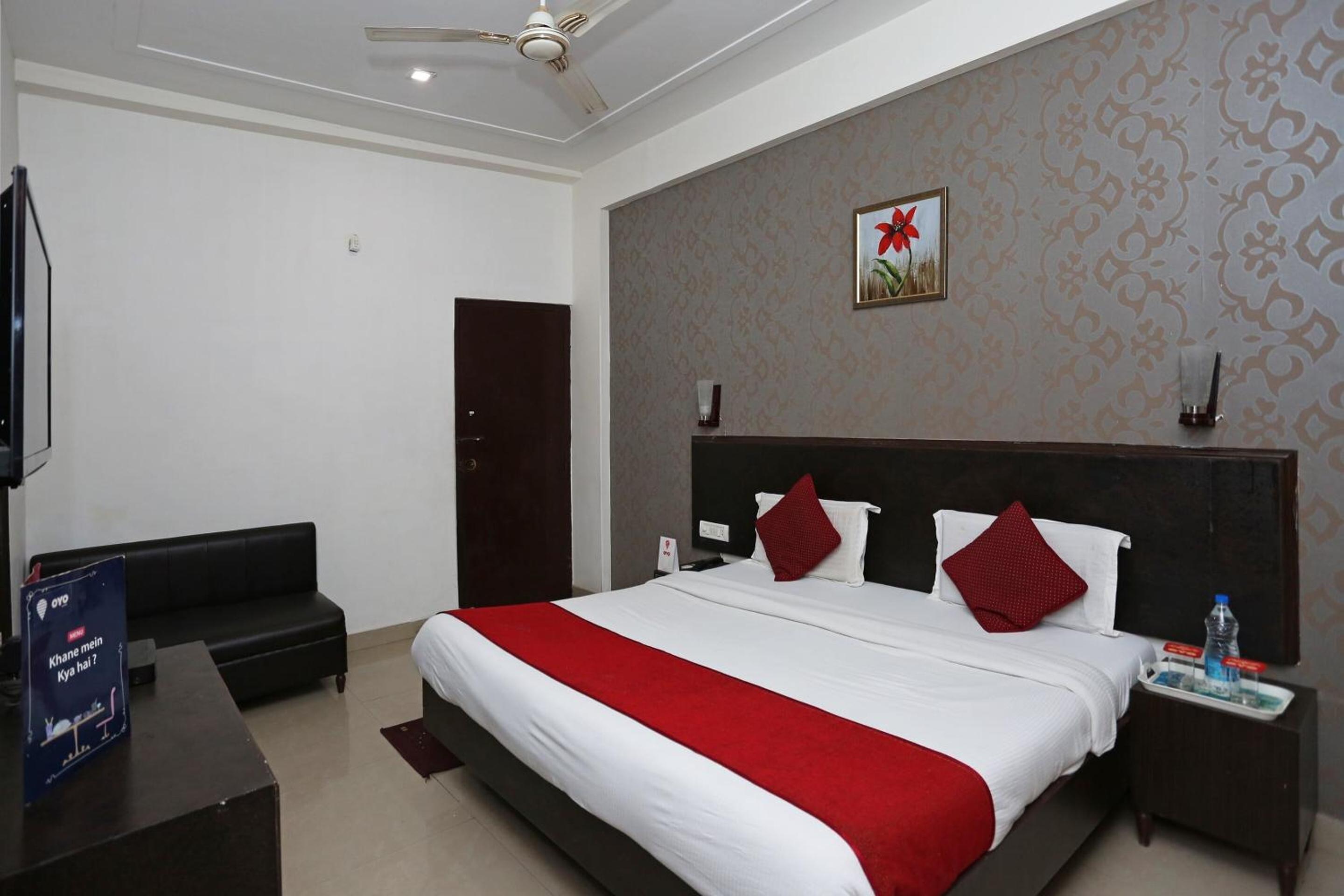 Classic Triple Room photo 1