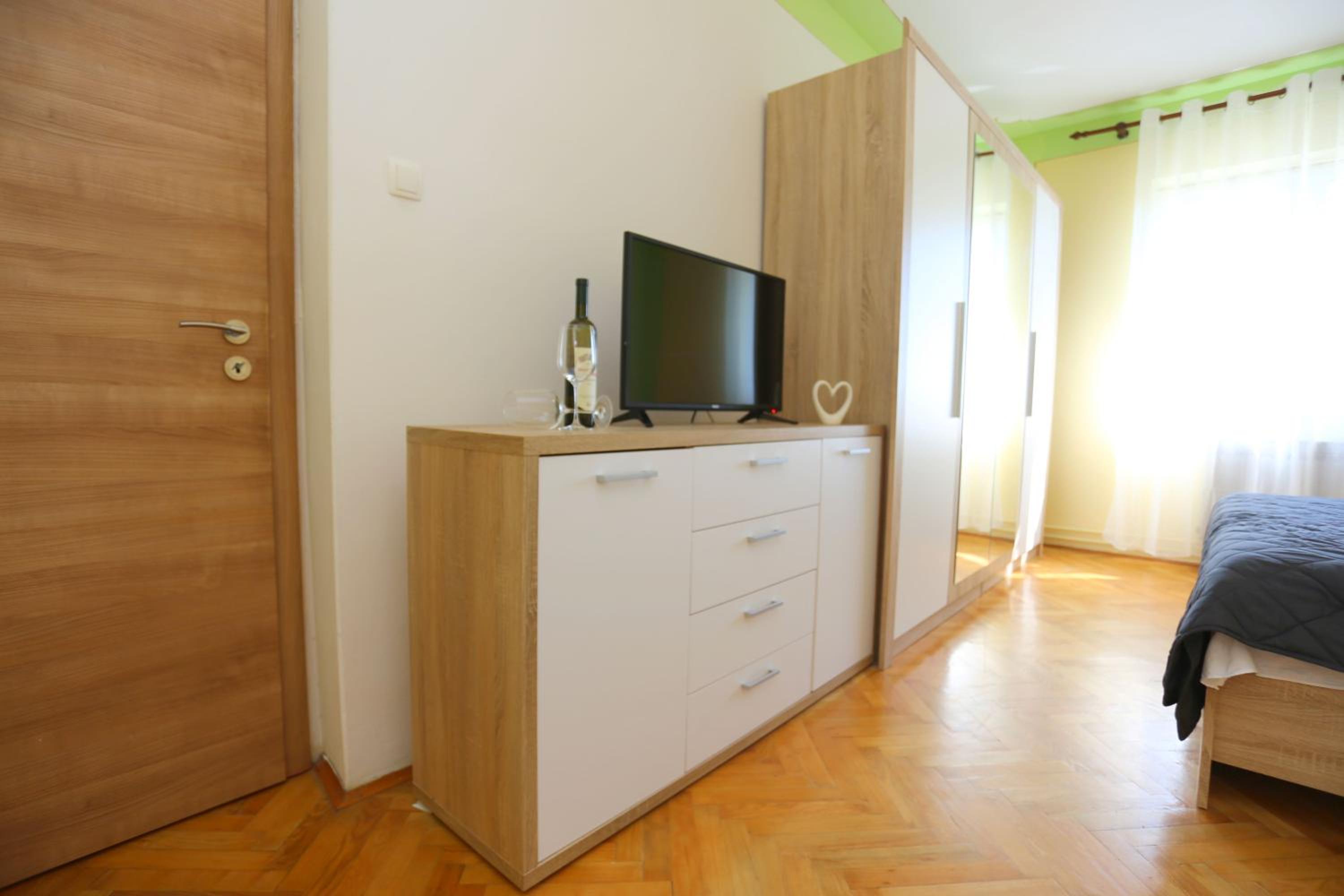 Three-Bedroom Apartment with Balcony