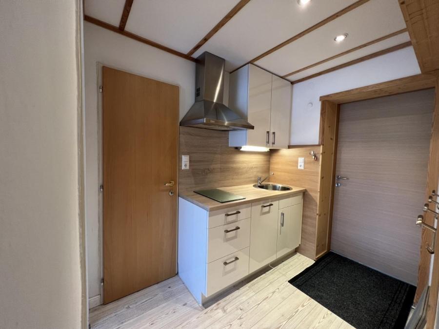 One-Bedroom Apartment with Balcony photo 2