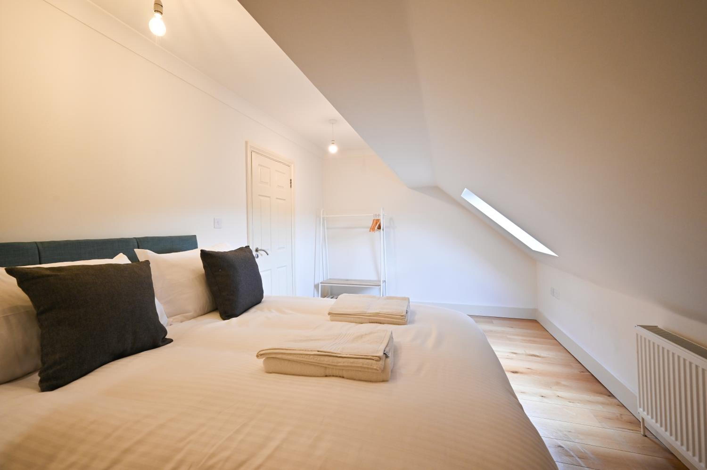 Three-Bedroom Apartment Suite photo 3