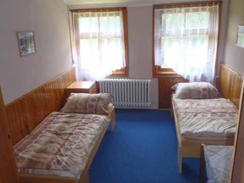Double or Twin Room with Shared Bathroom photo 2