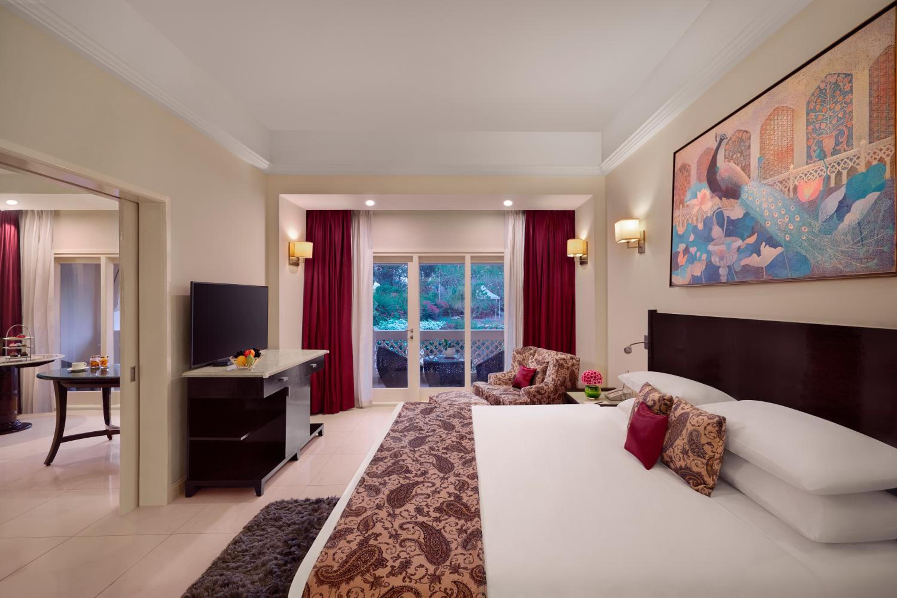 Premium Suite with Garden View