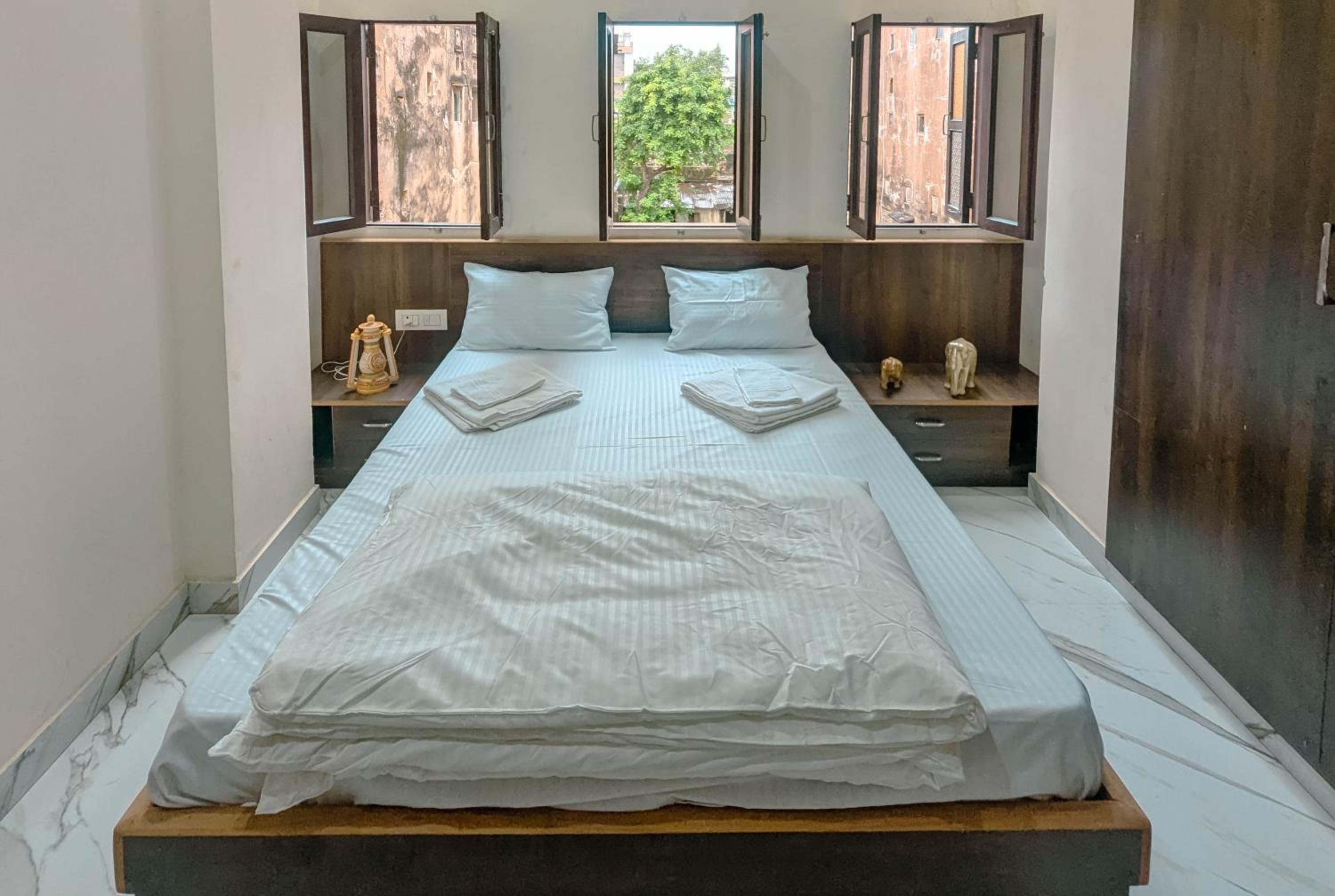 Double Room with Private Bathroom - Photo 1