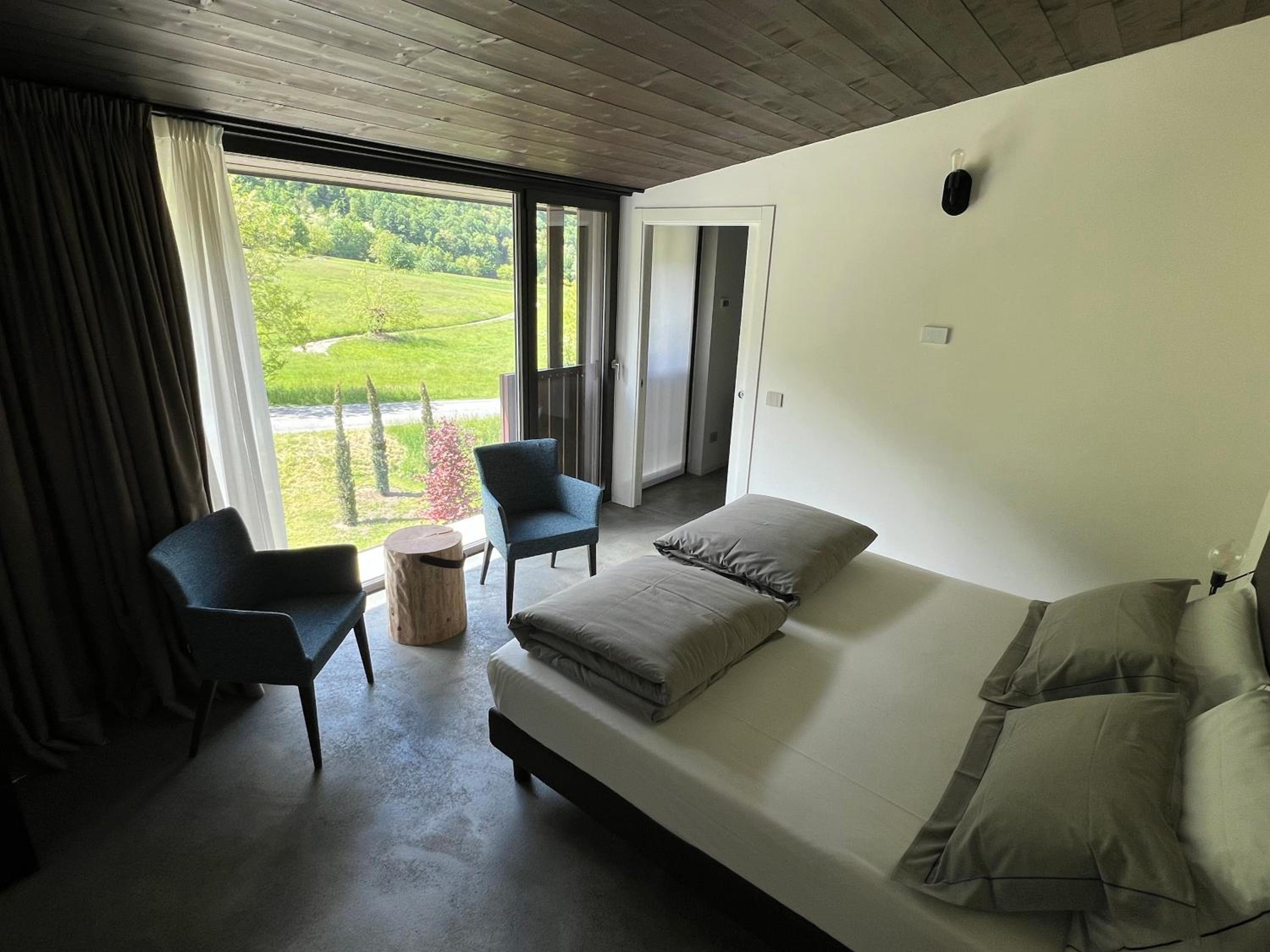 Deluxe Double Room with Mountain View photo 1