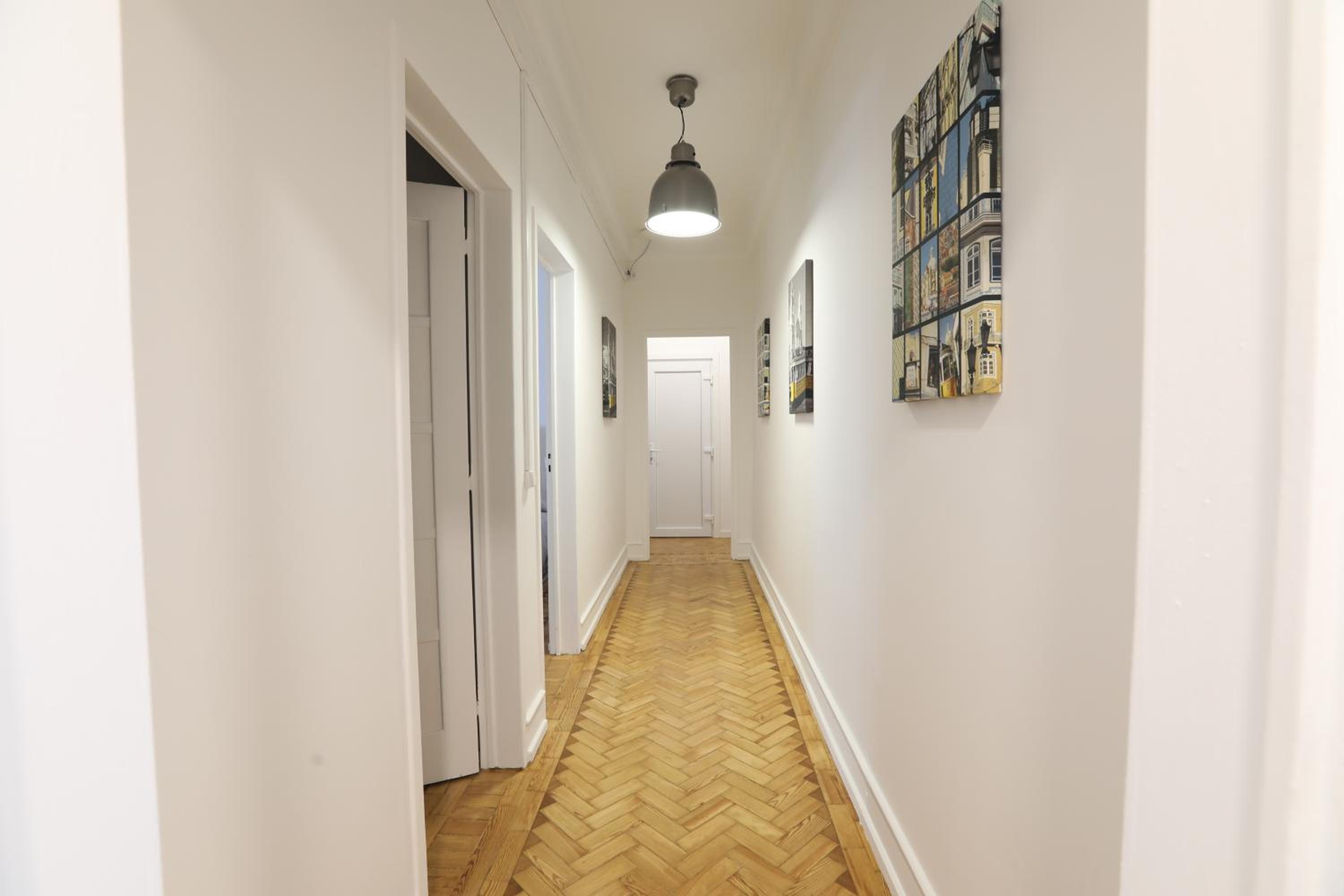 Three-Bedroom Suite photo 2