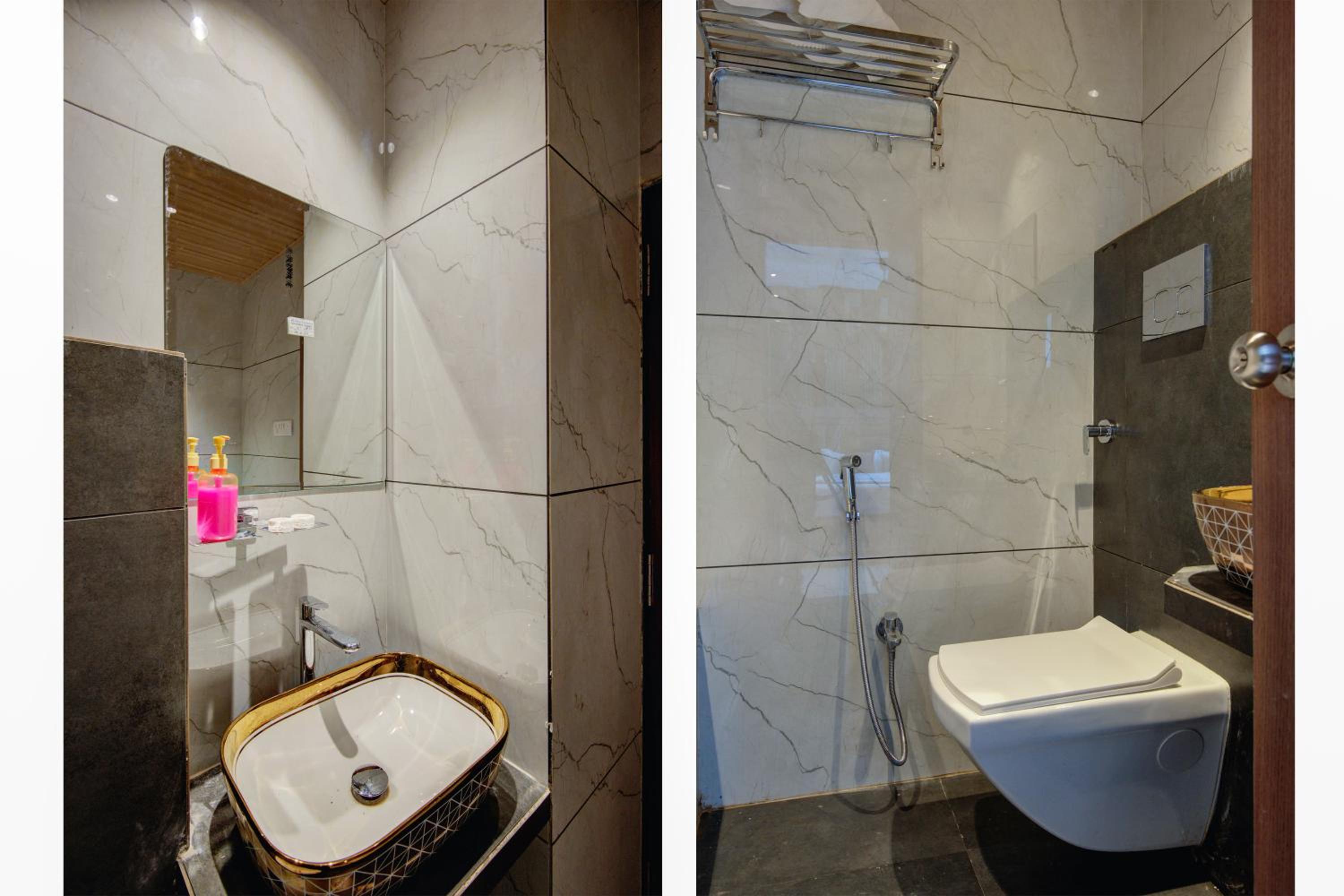 Deluxe Suite photo 3