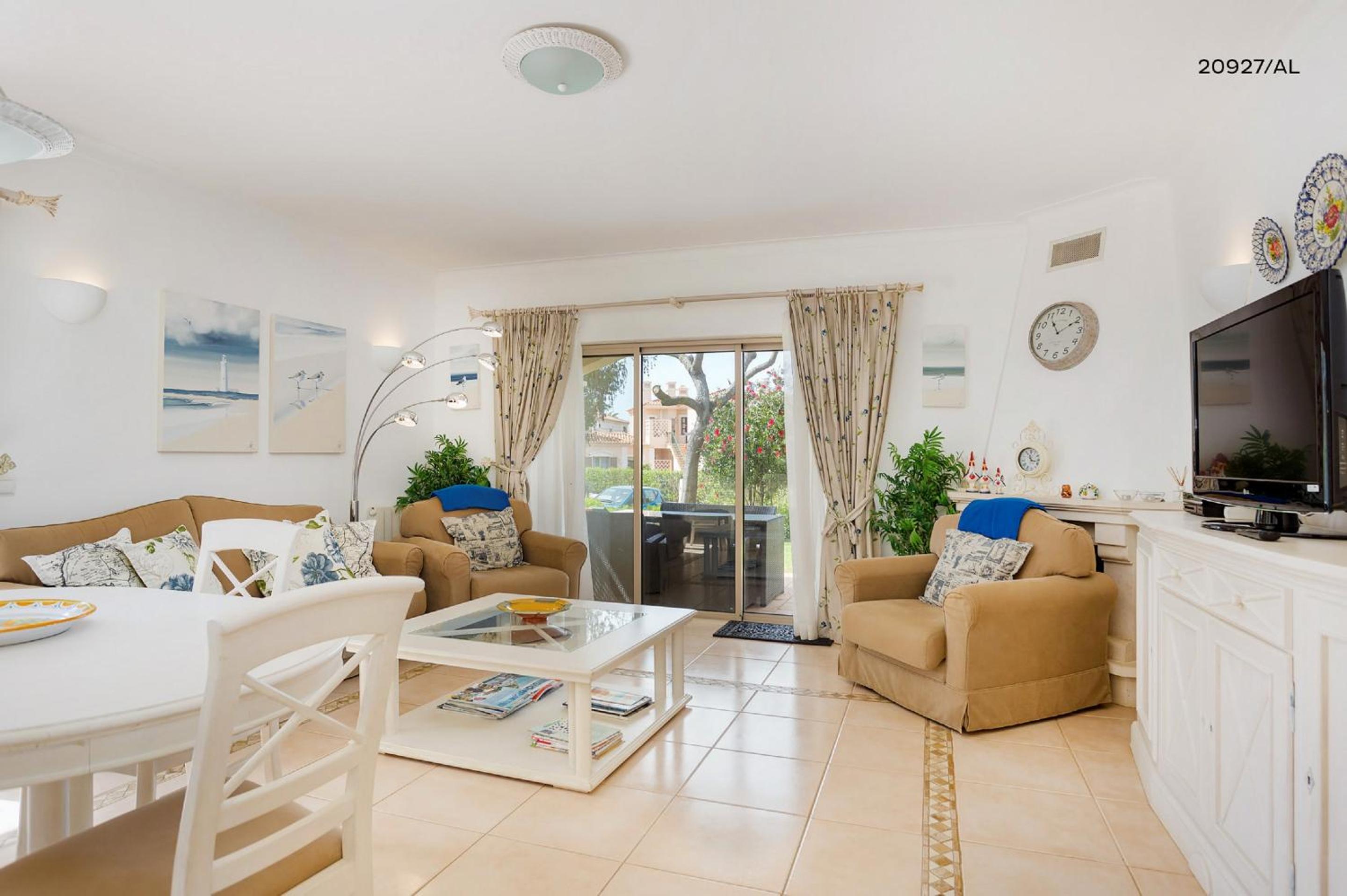 Two-Bedroom Apartment - 163c
