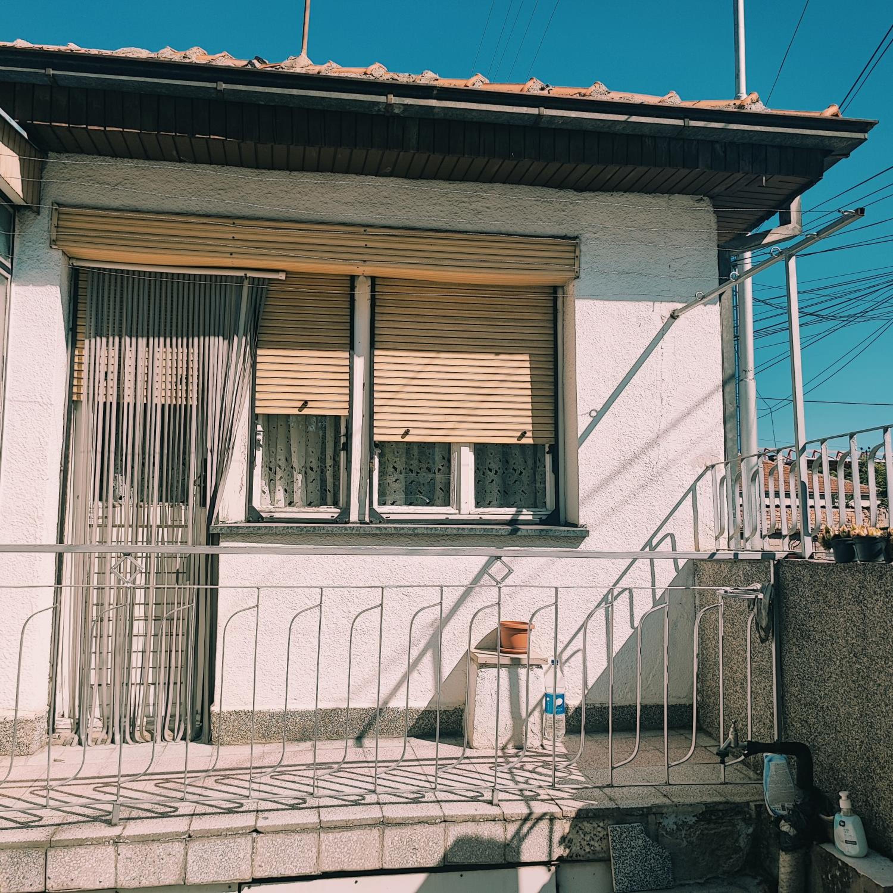 Two-Bedroom House photo 3