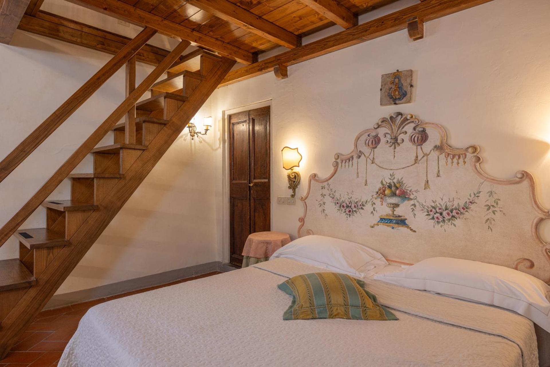 Quadruple Room - Photo 16