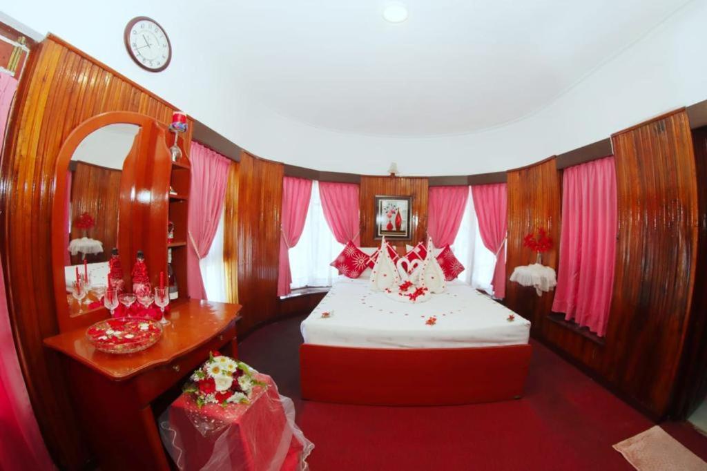 Deluxe Double Room photo 3