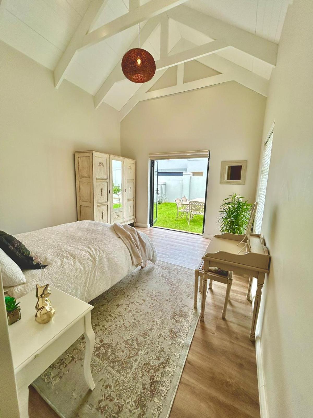 Double Room with Garden View photo 2