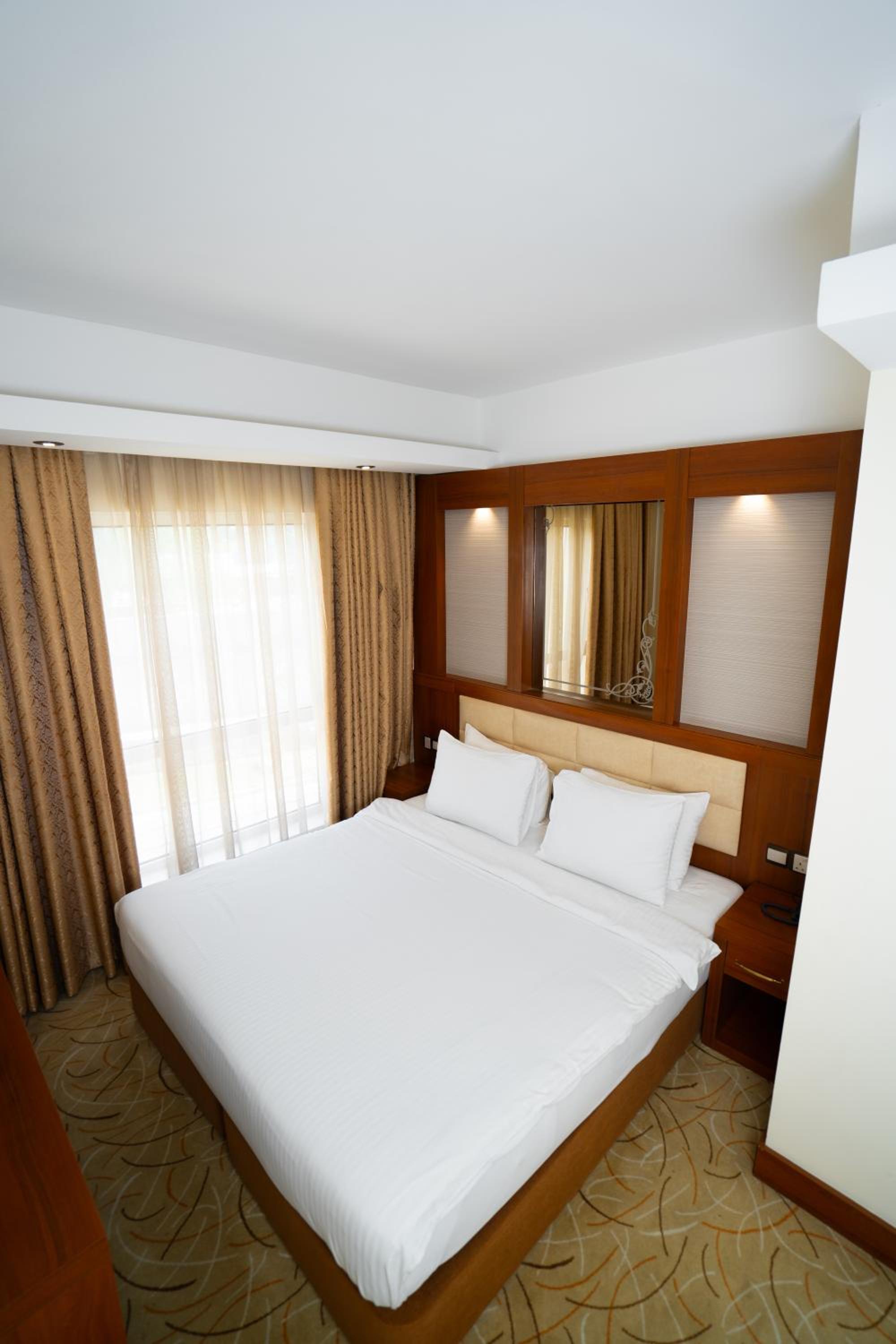 Junior Suite - Photo 4