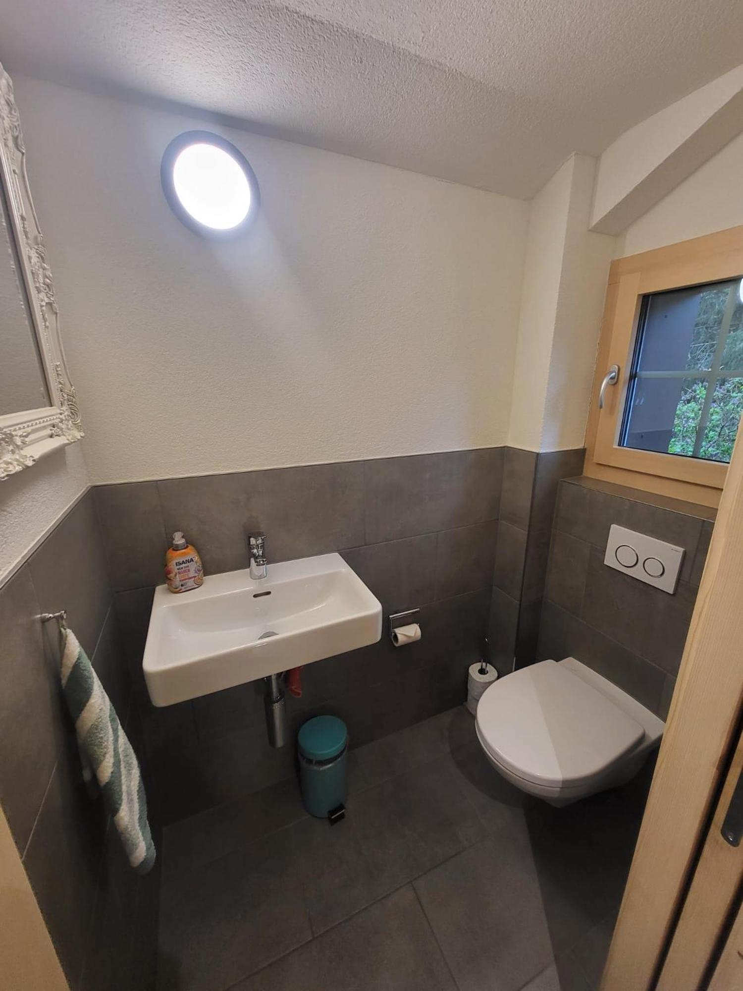 Three-Bedroom House photo 2