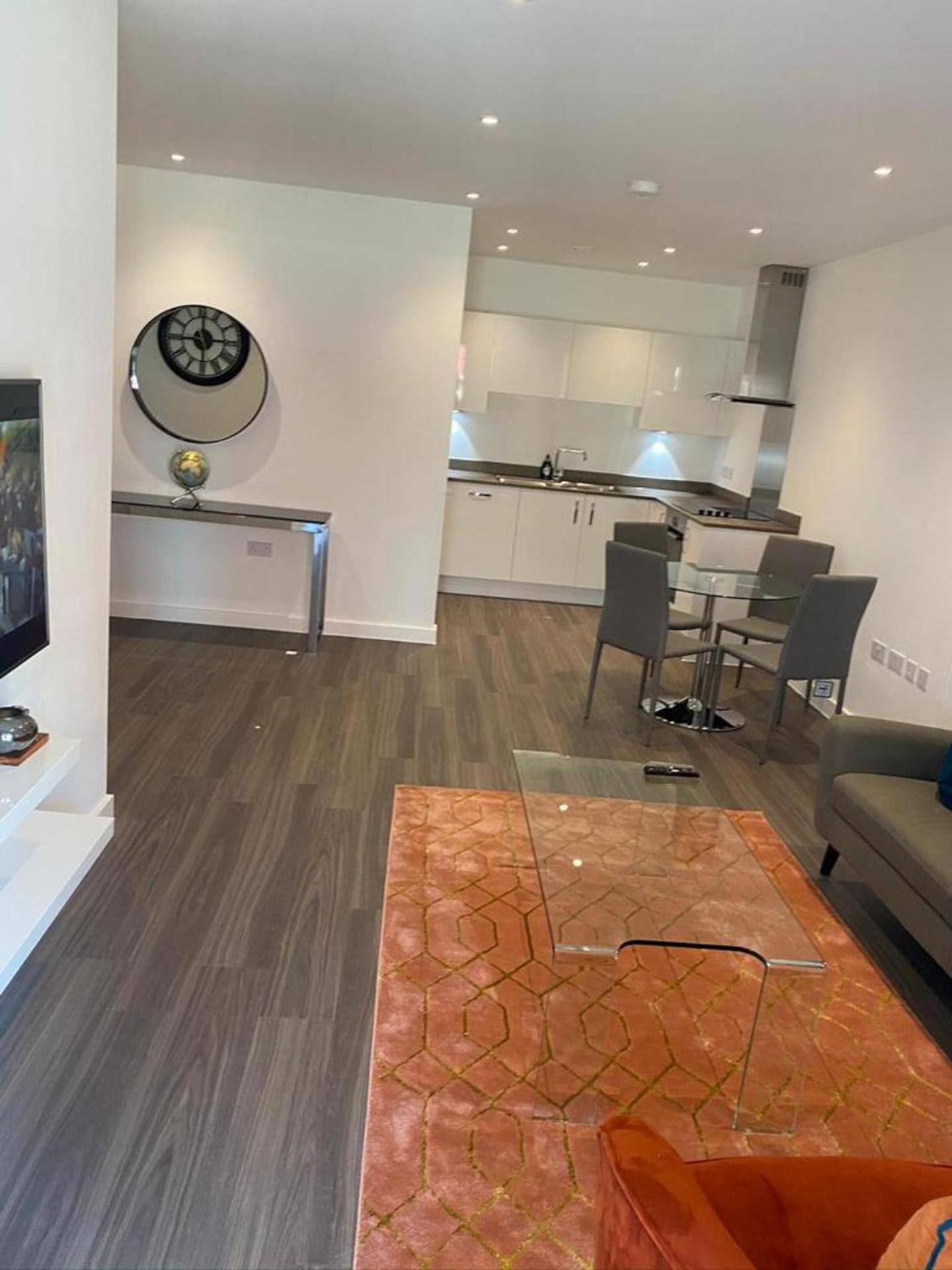 Apartment photo 1