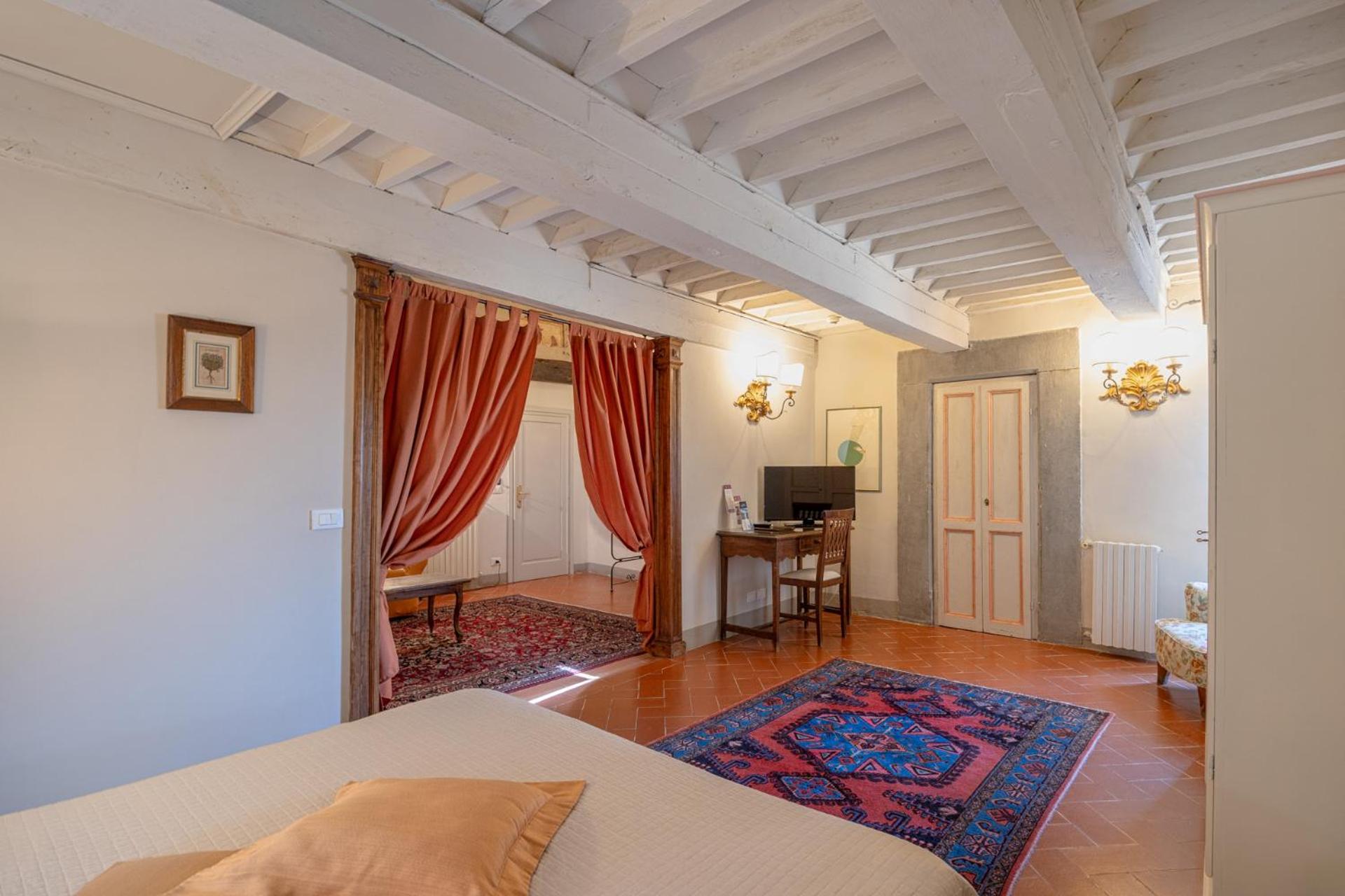 Family Suite - Photo 6
