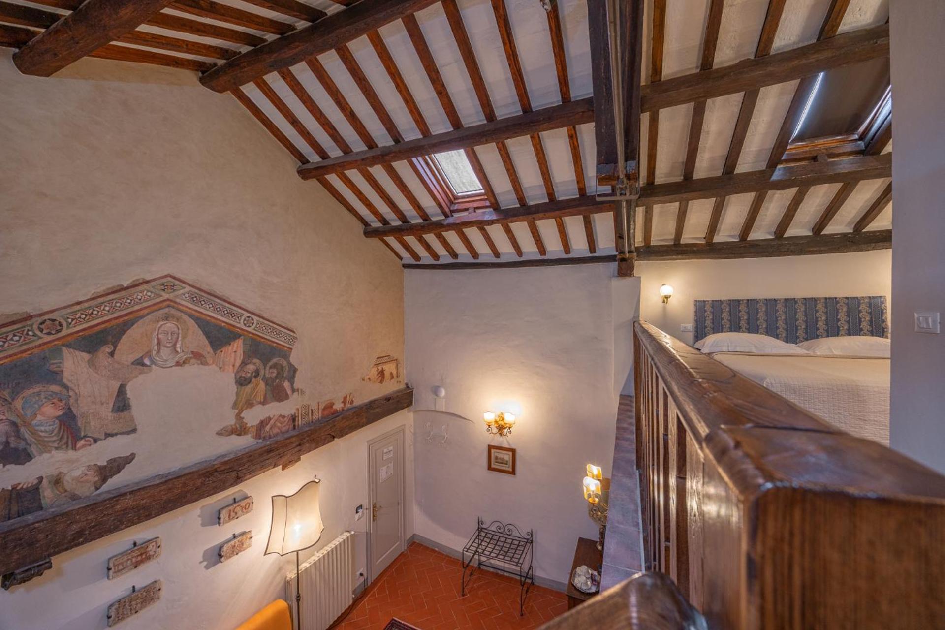 Family Suite - Photo 11