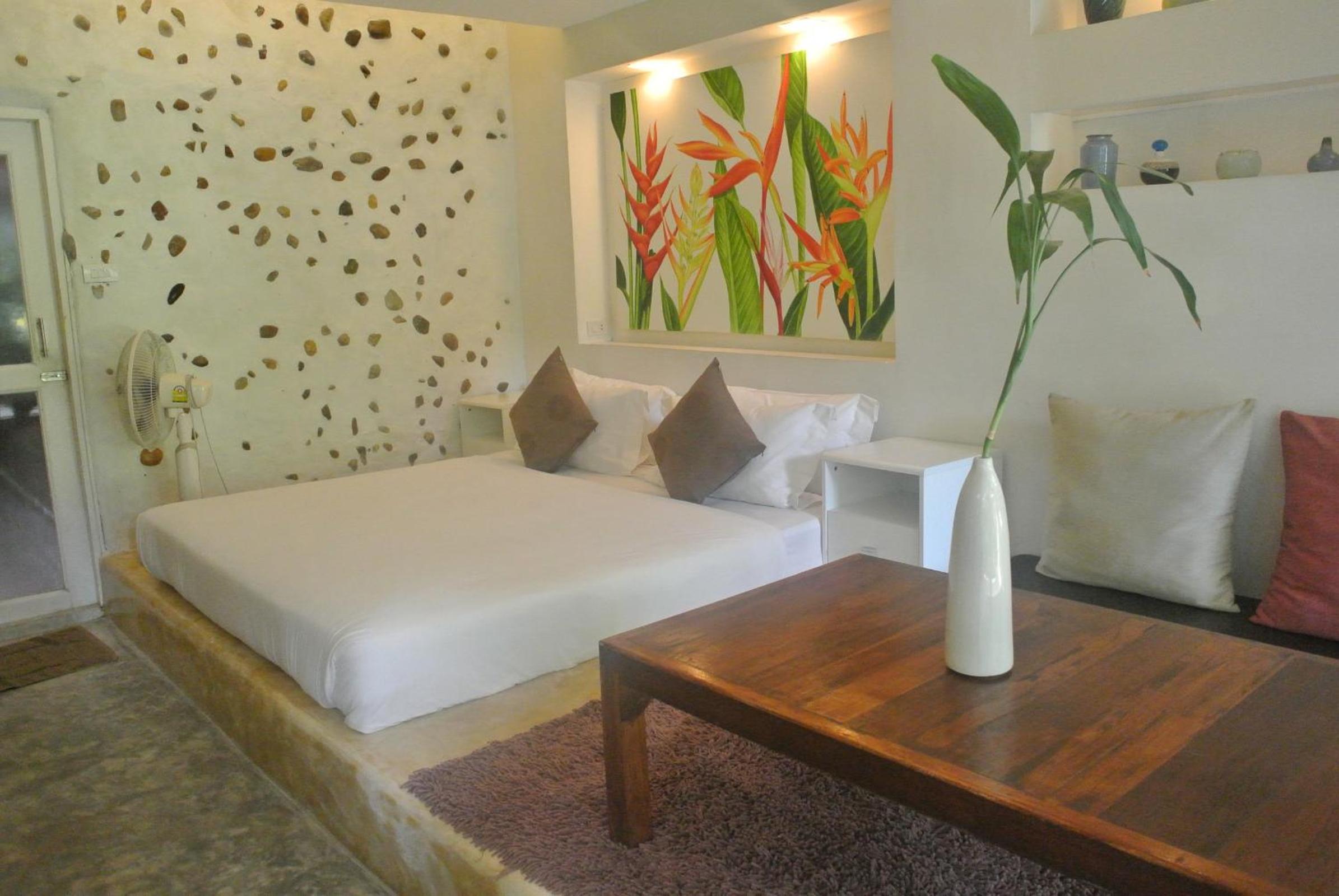 River Front Suite