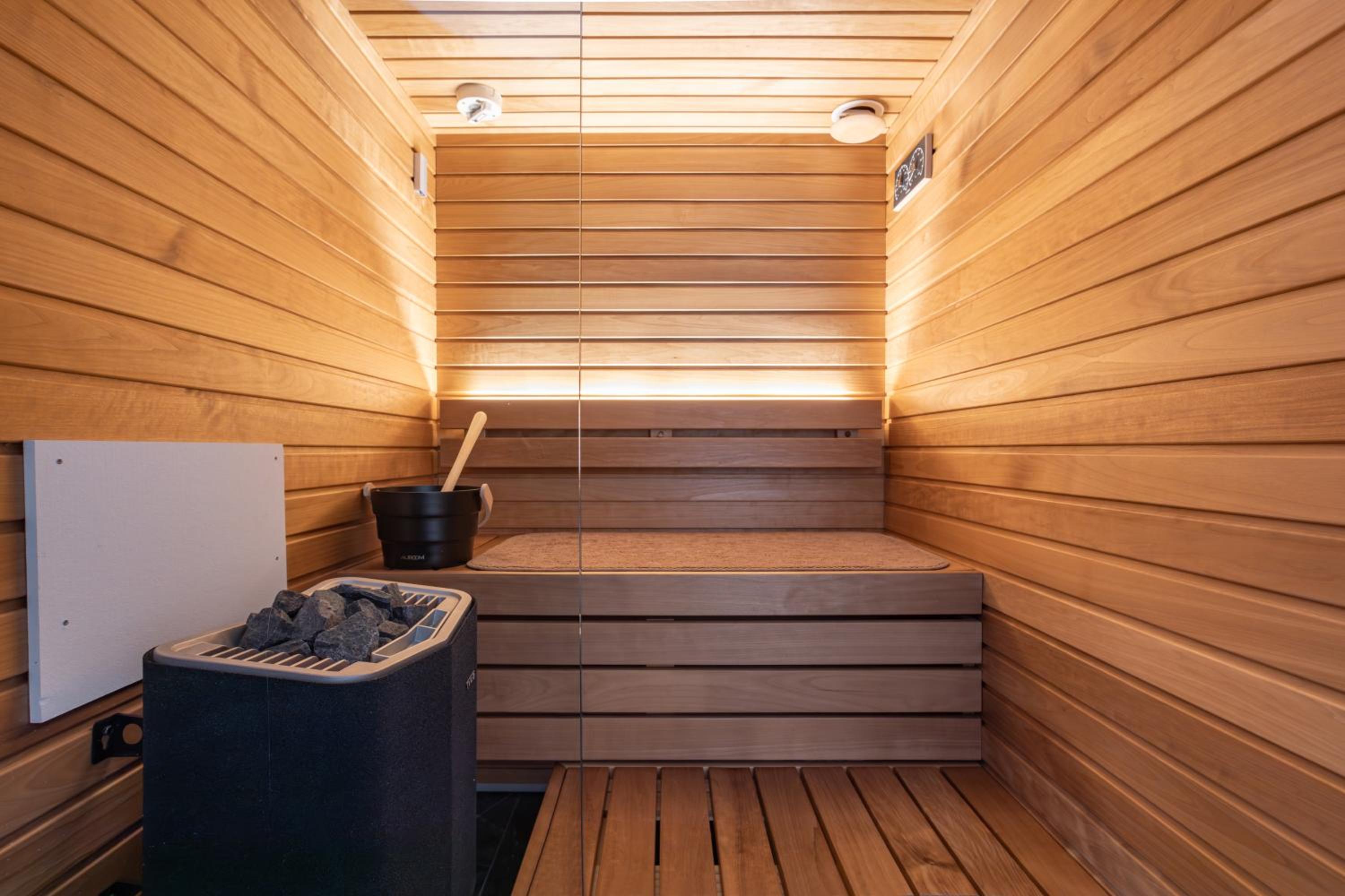 Suite Twin Room with Tatami Area with Private Hot Spring and Sauna
