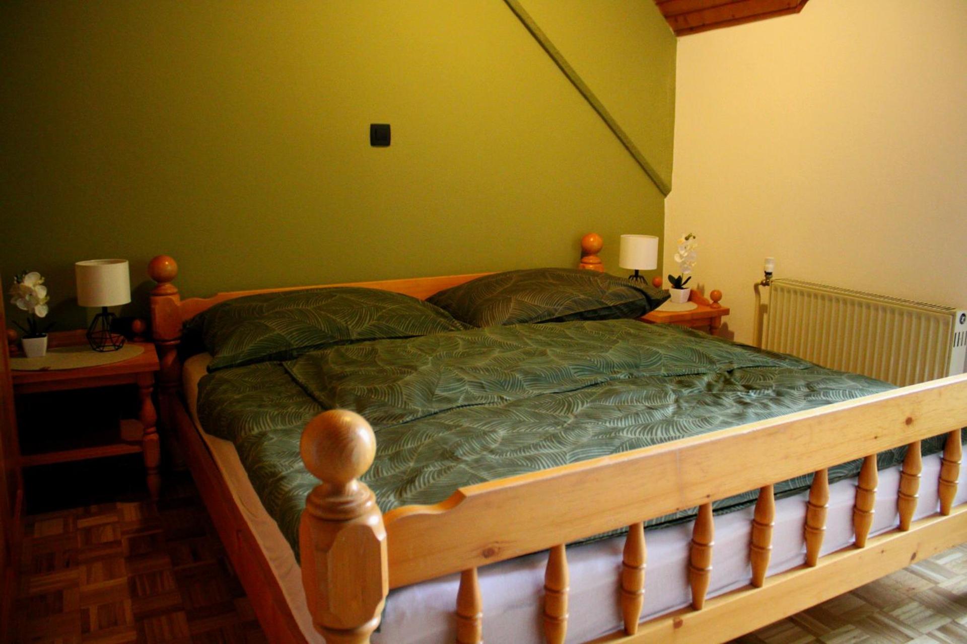 Two-Bedroom Deluxe Apartment with Balcony