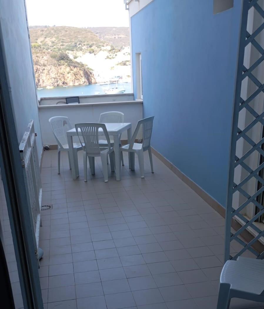 Family Room With Terrace photo 1