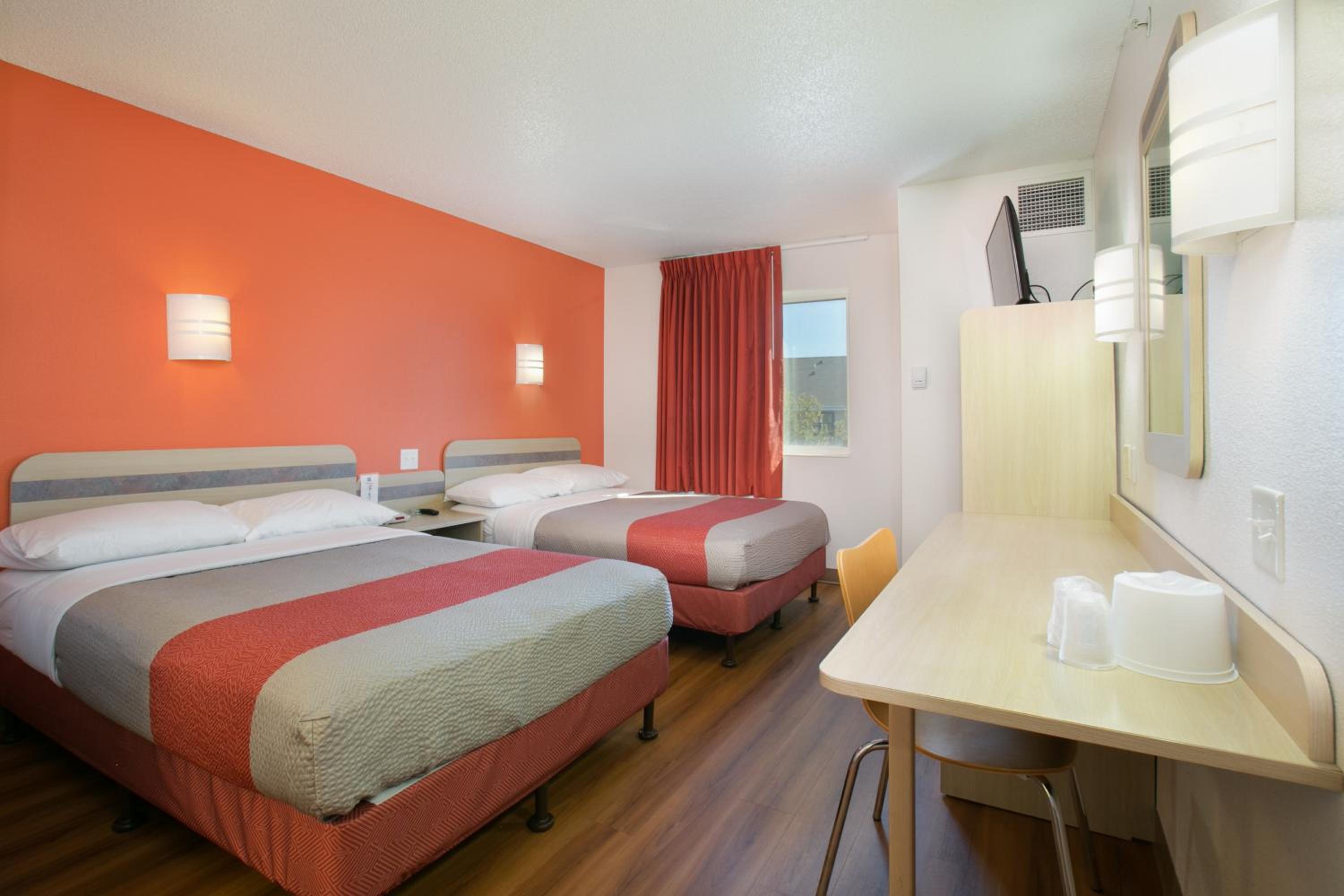 Double Room - Disability Access photo 1