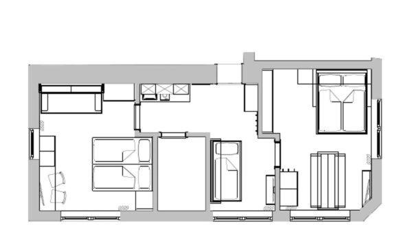 Two-Bedroom Apartment with Mountain View photo 2
