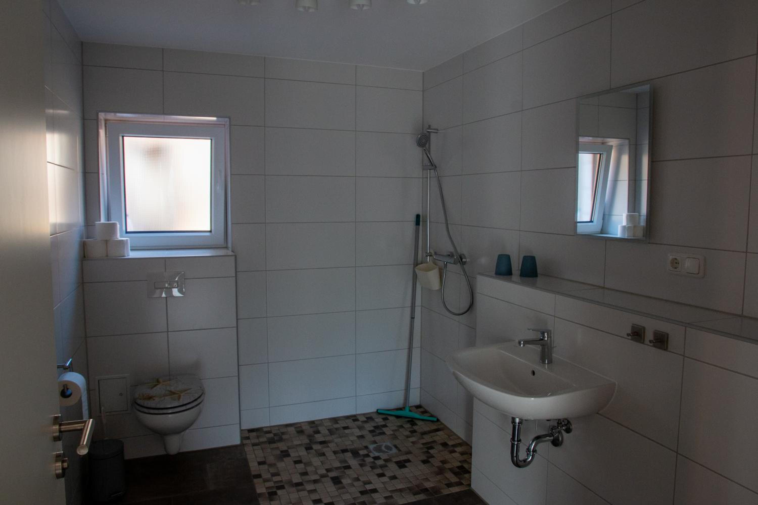 One-Bedroom Apartment with Terrace photo 3