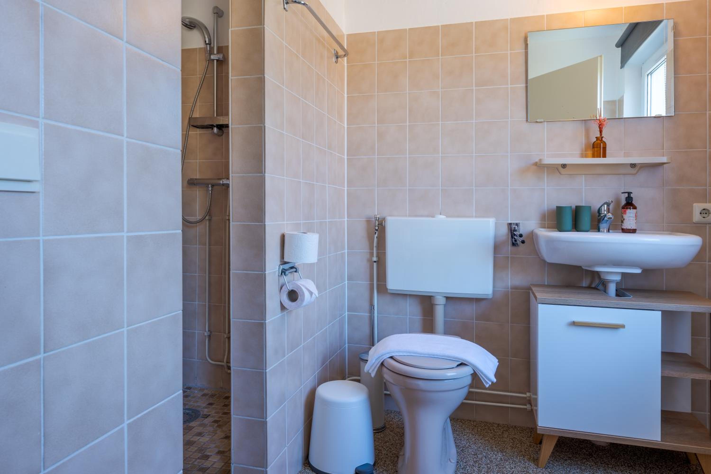 Double Room - Photo 49