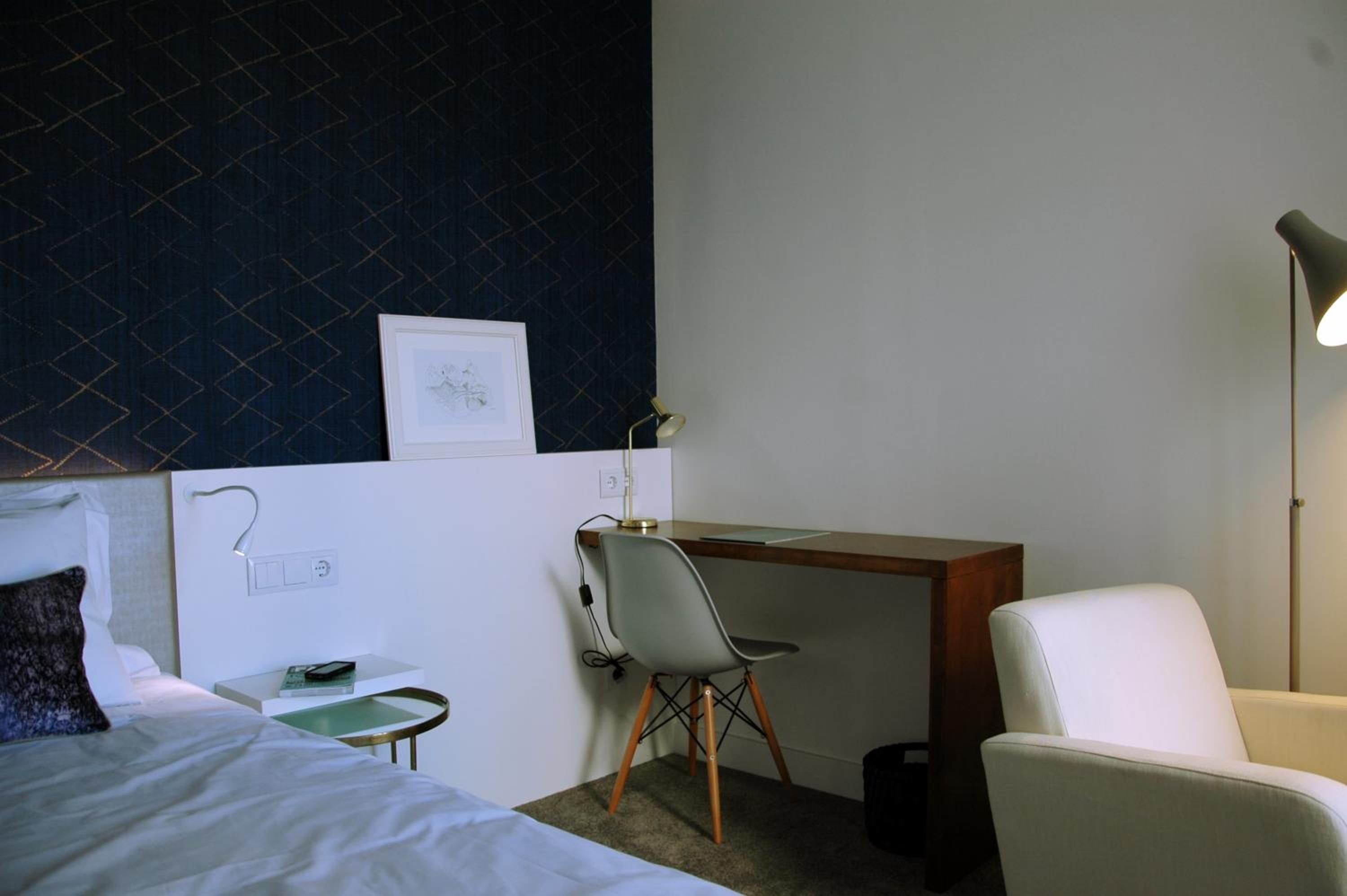 Double or Twin Room with Interior View photo 3
