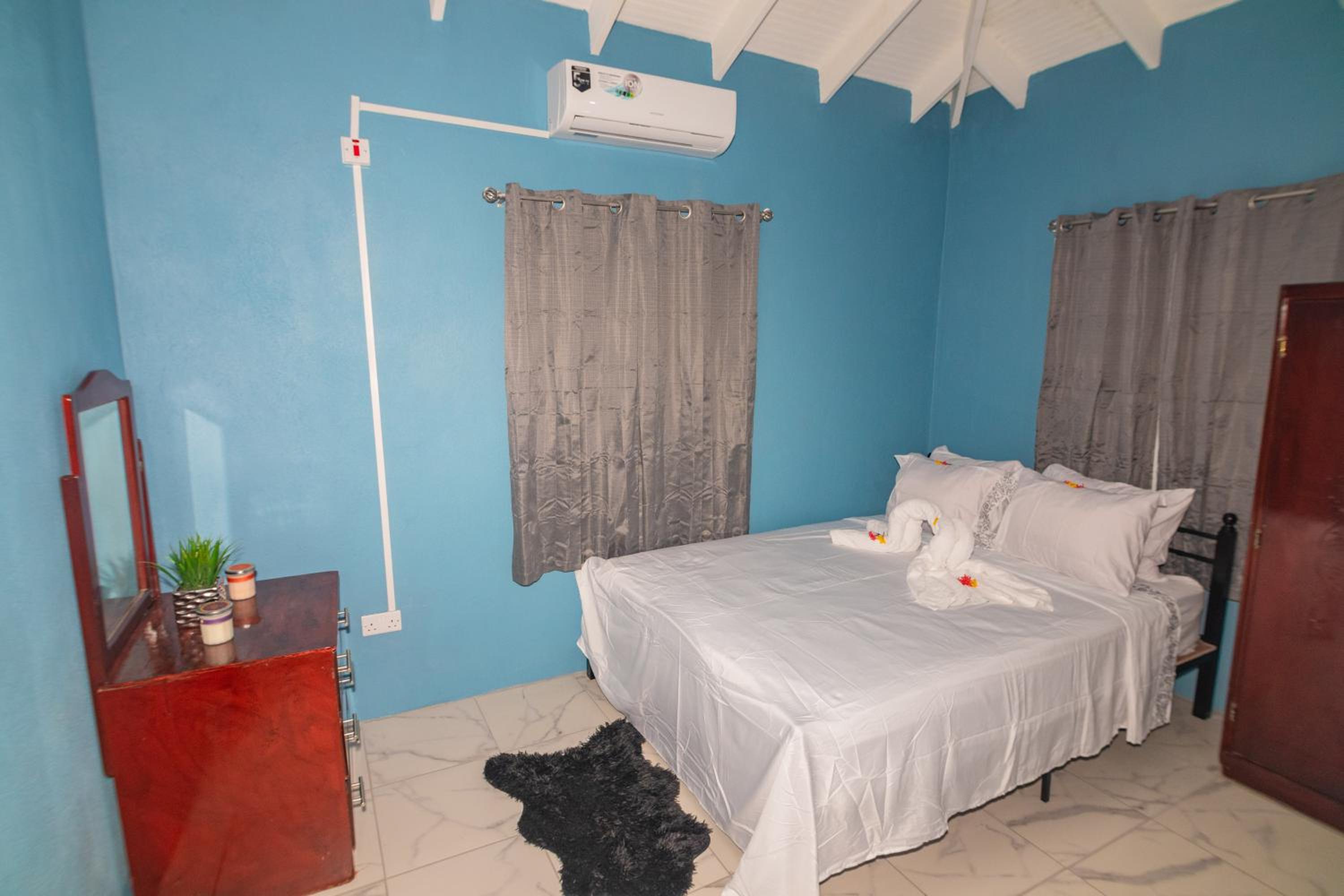 Two-Bedroom House photo 1