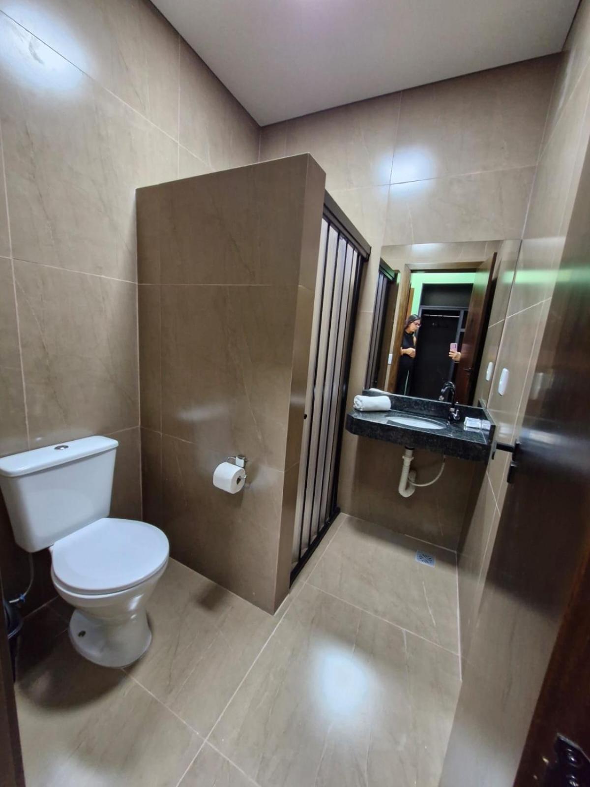 Double Room - Photo 2