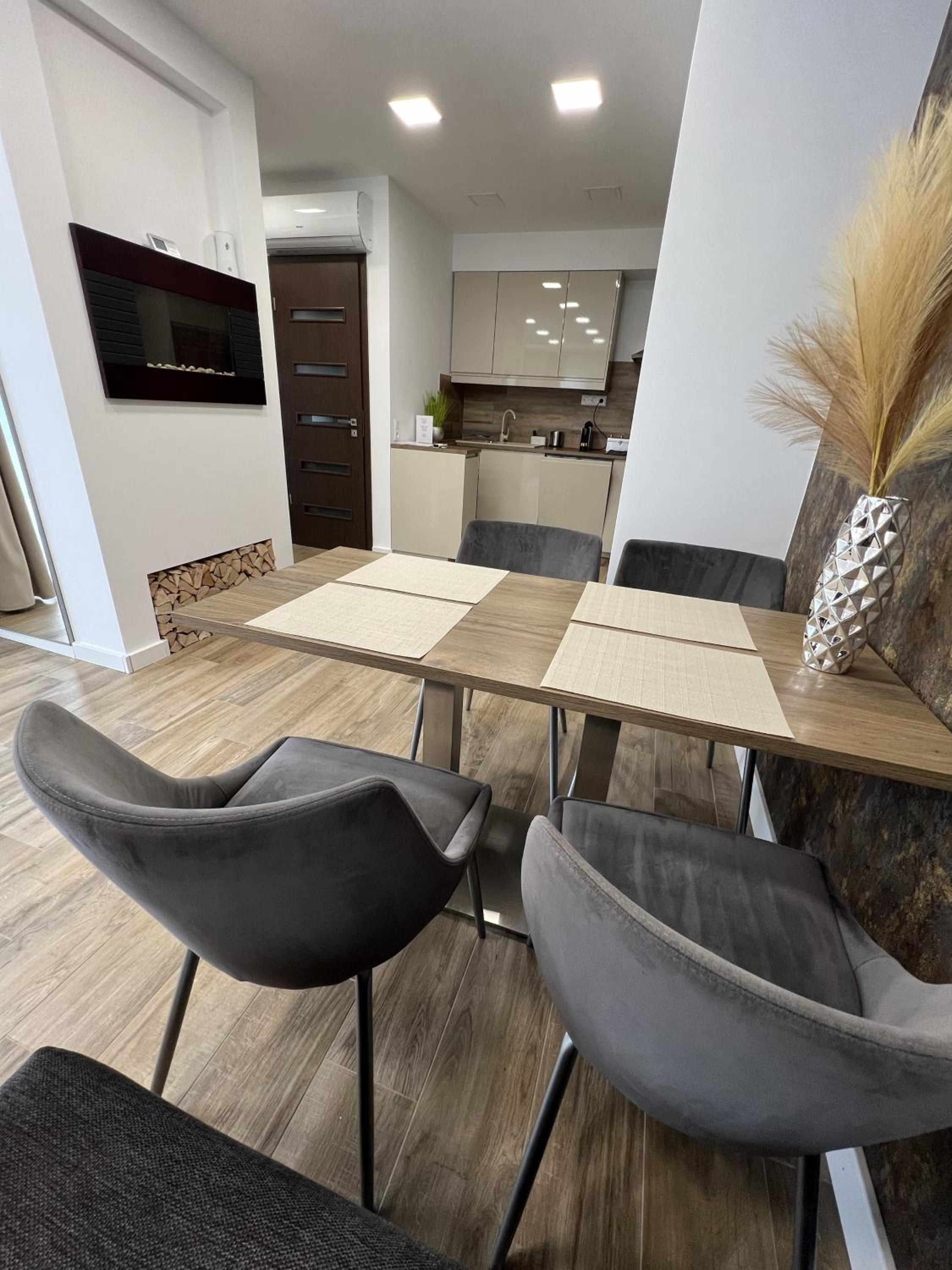 One-Bedroom Apartment with Garden View - Photo 21