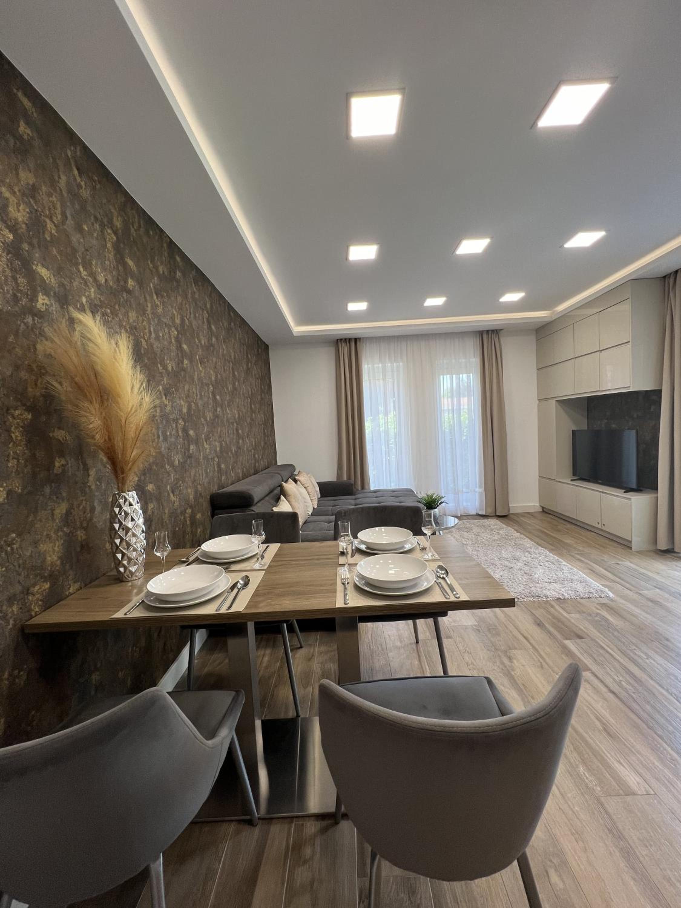 One-Bedroom Apartment with Garden View - Photo 19