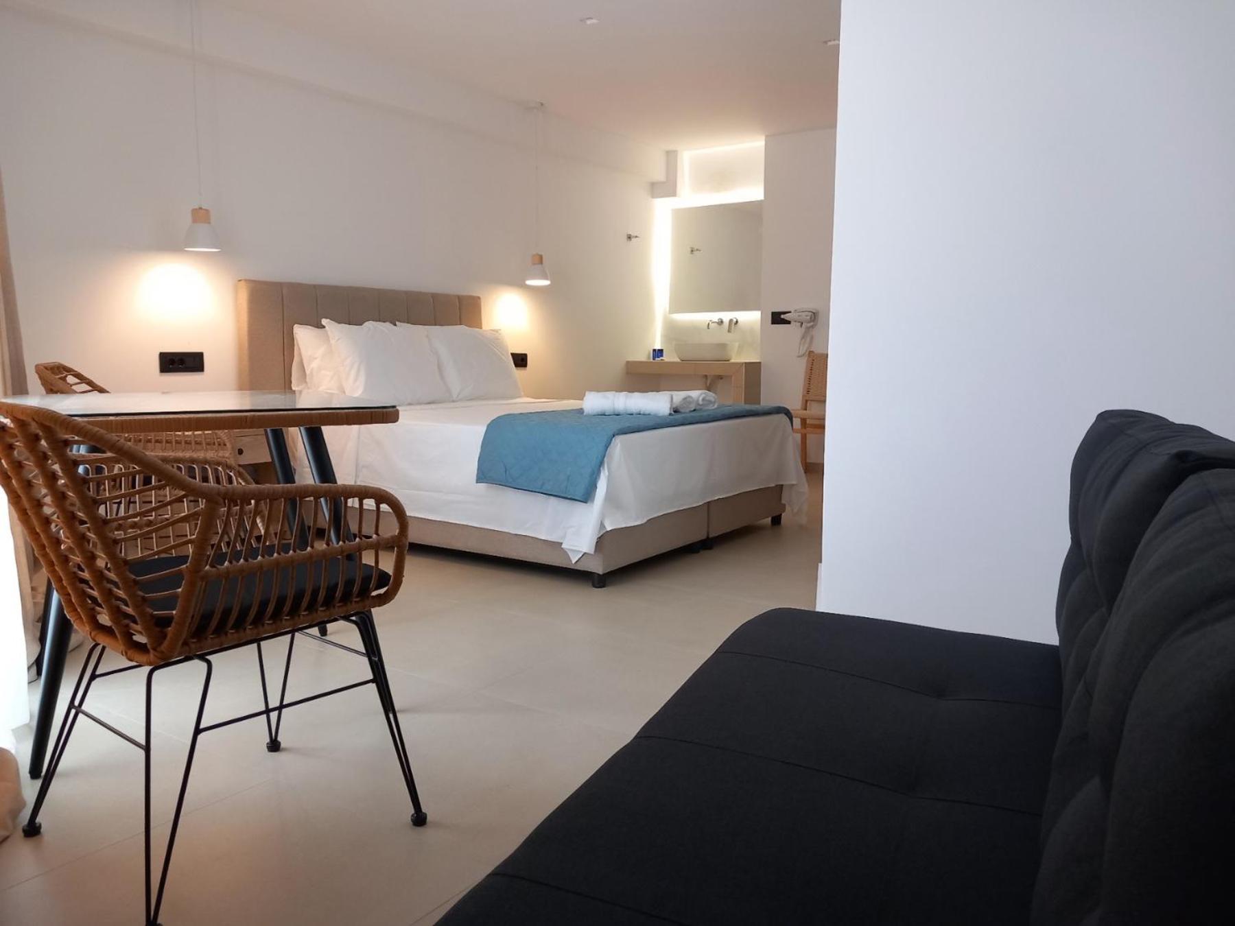 Superior Suite with Sea View photo 1