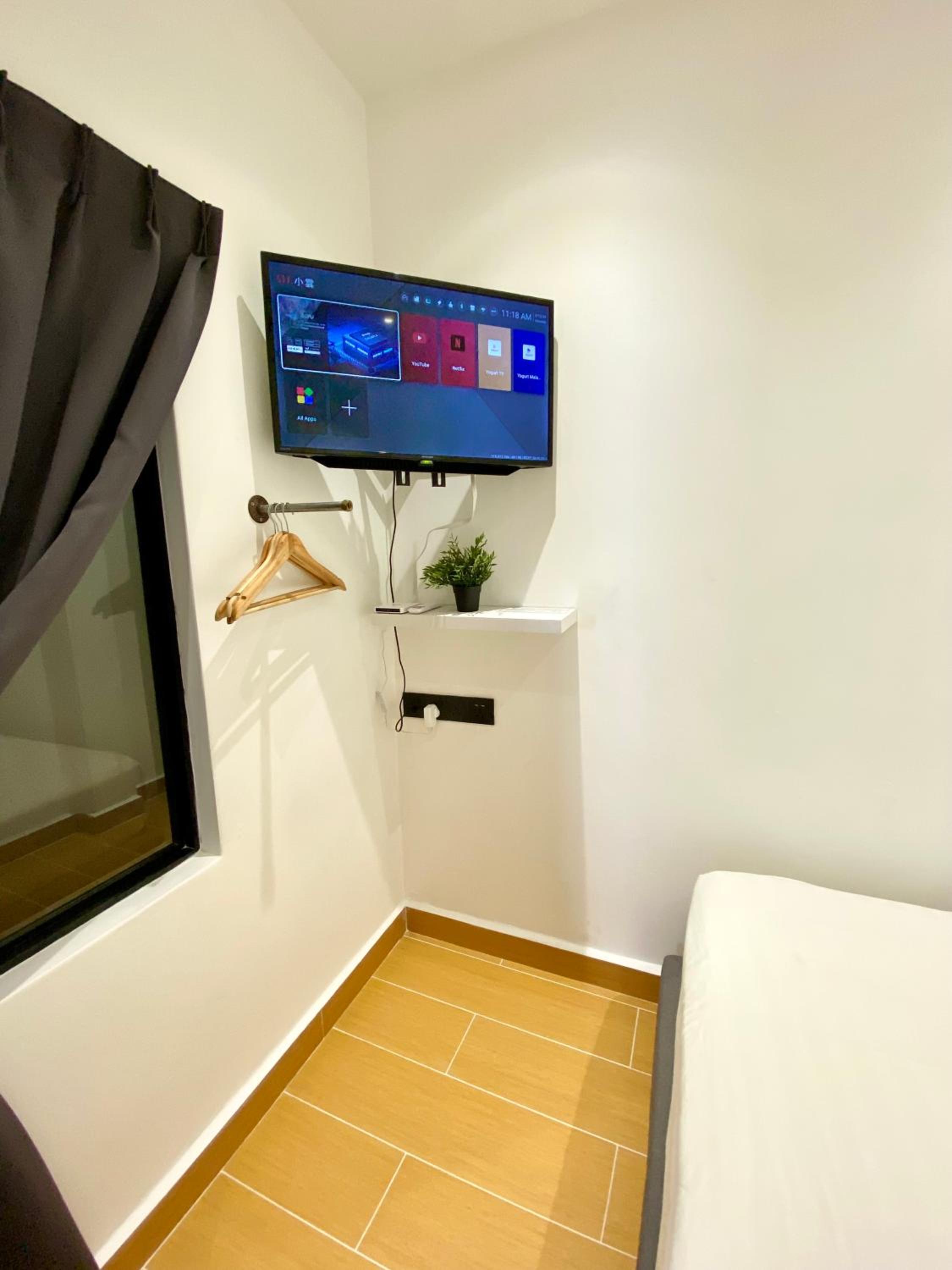 Double Room - Photo 2