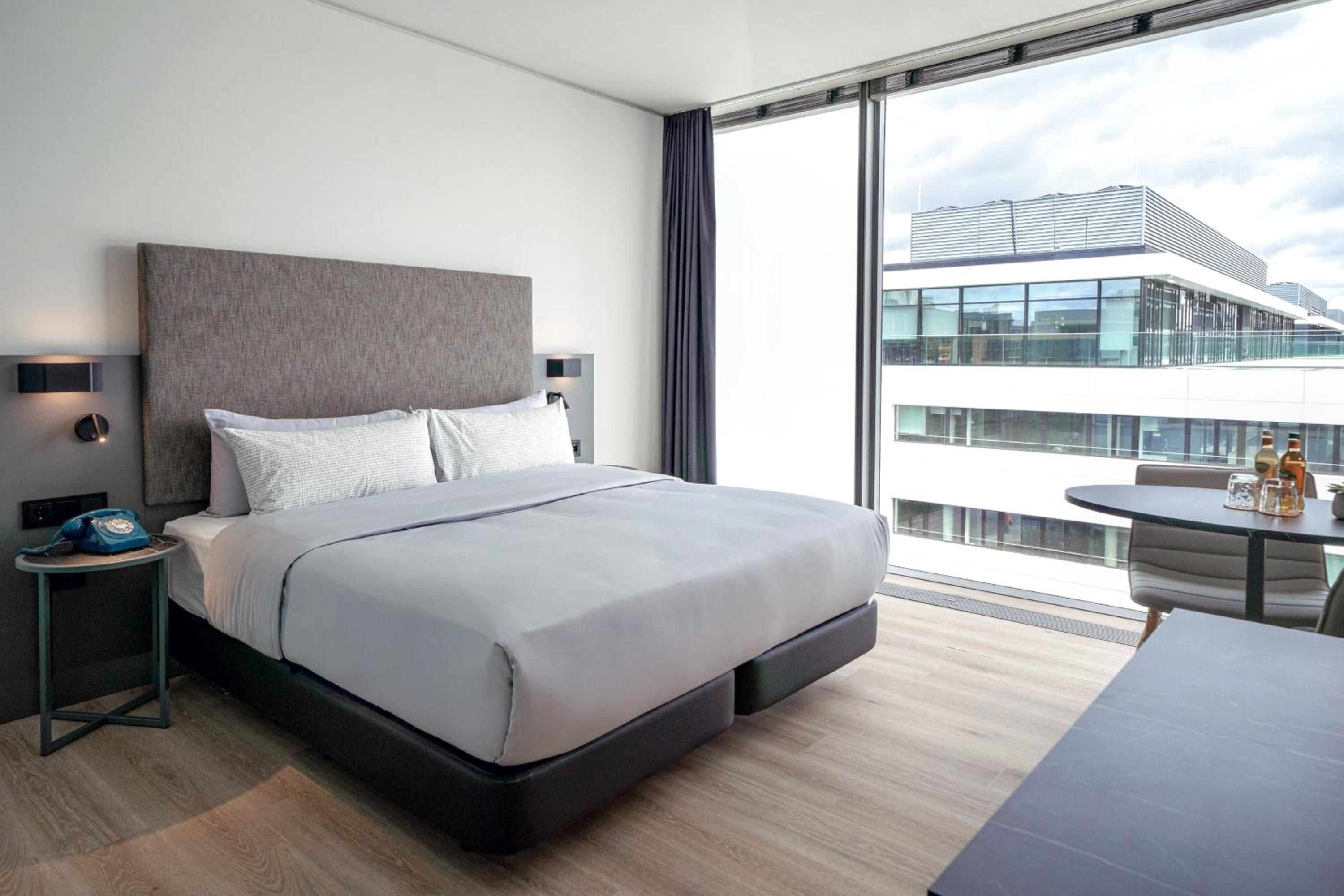 The Innside Premium Room thumbnail 5
