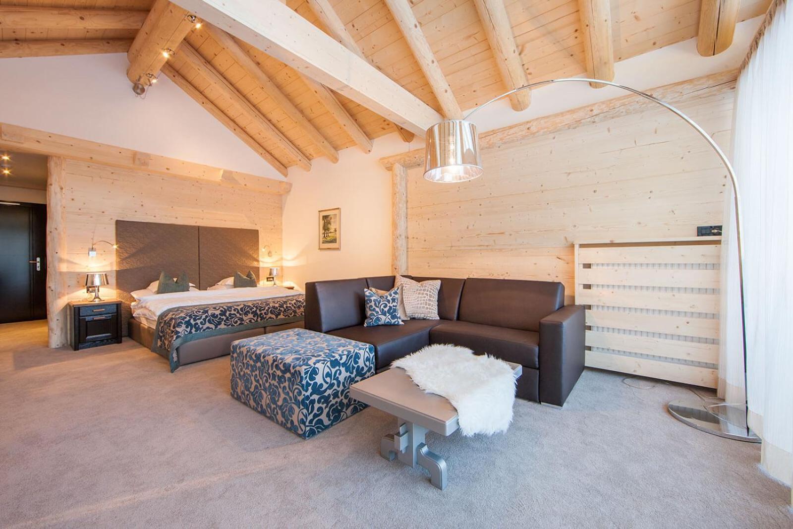 Large Double or Twin Room