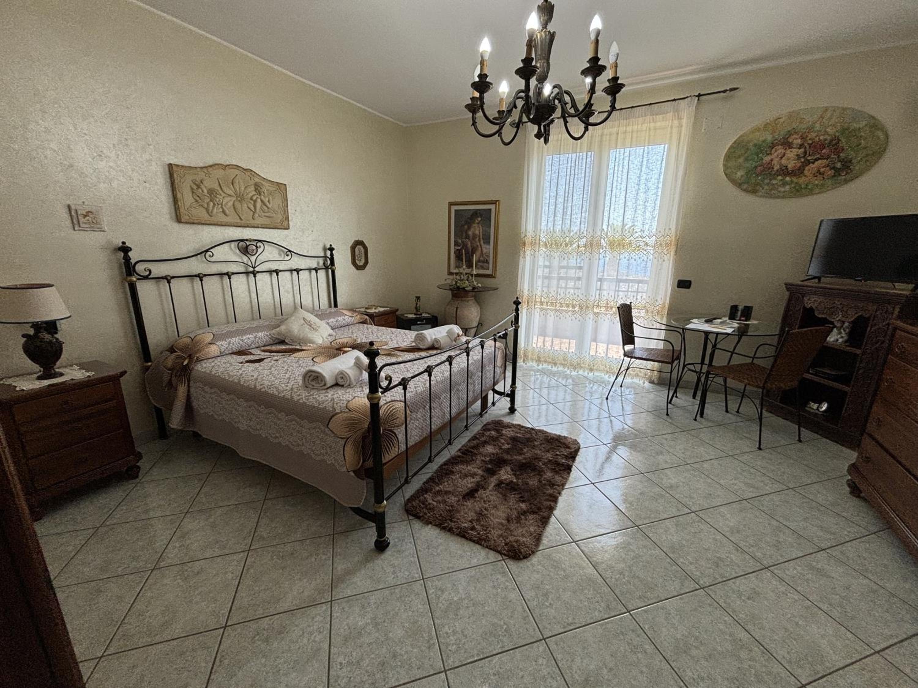 Deluxe Double Room With Balcony And Sea View